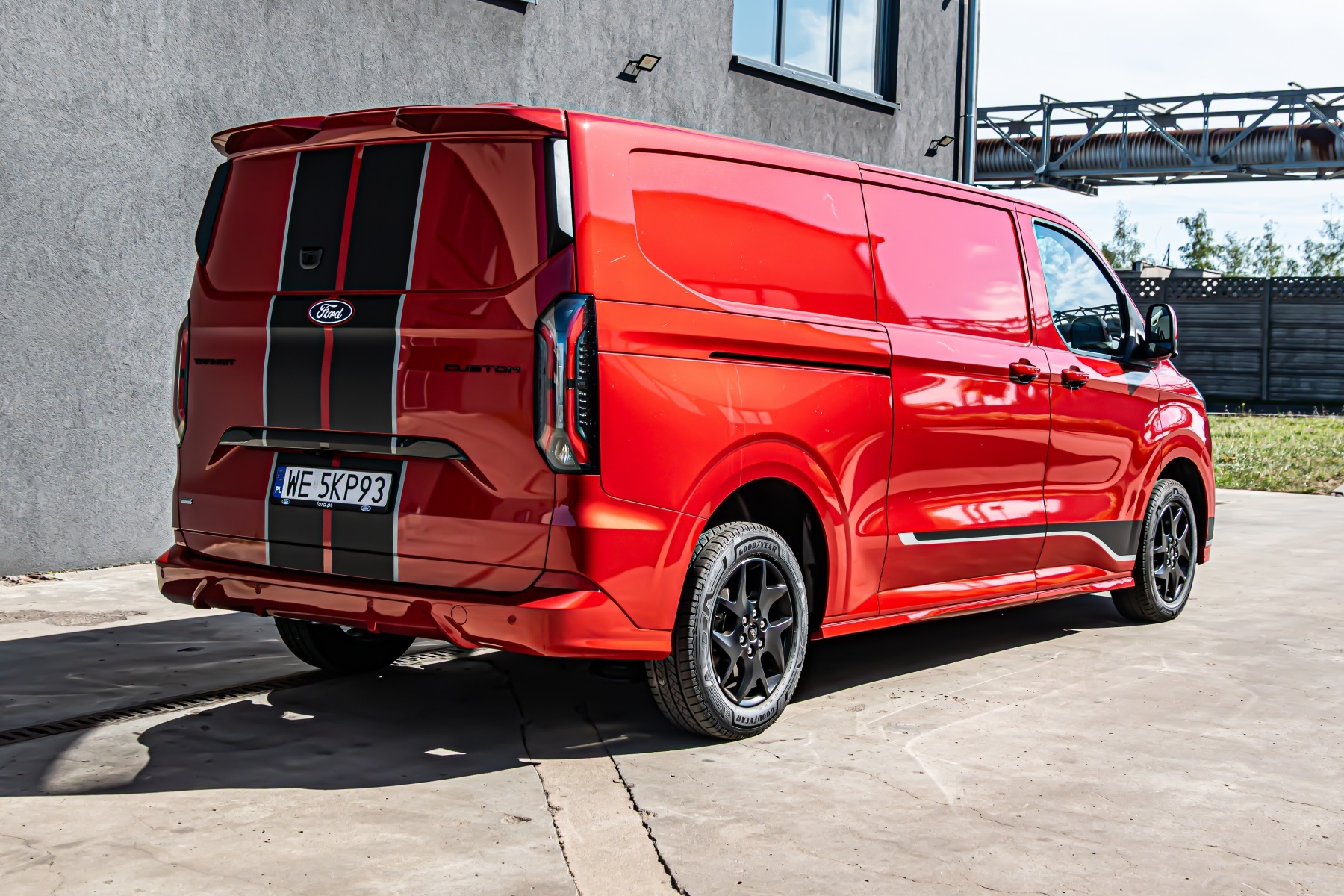 Ford Transit Custom tył