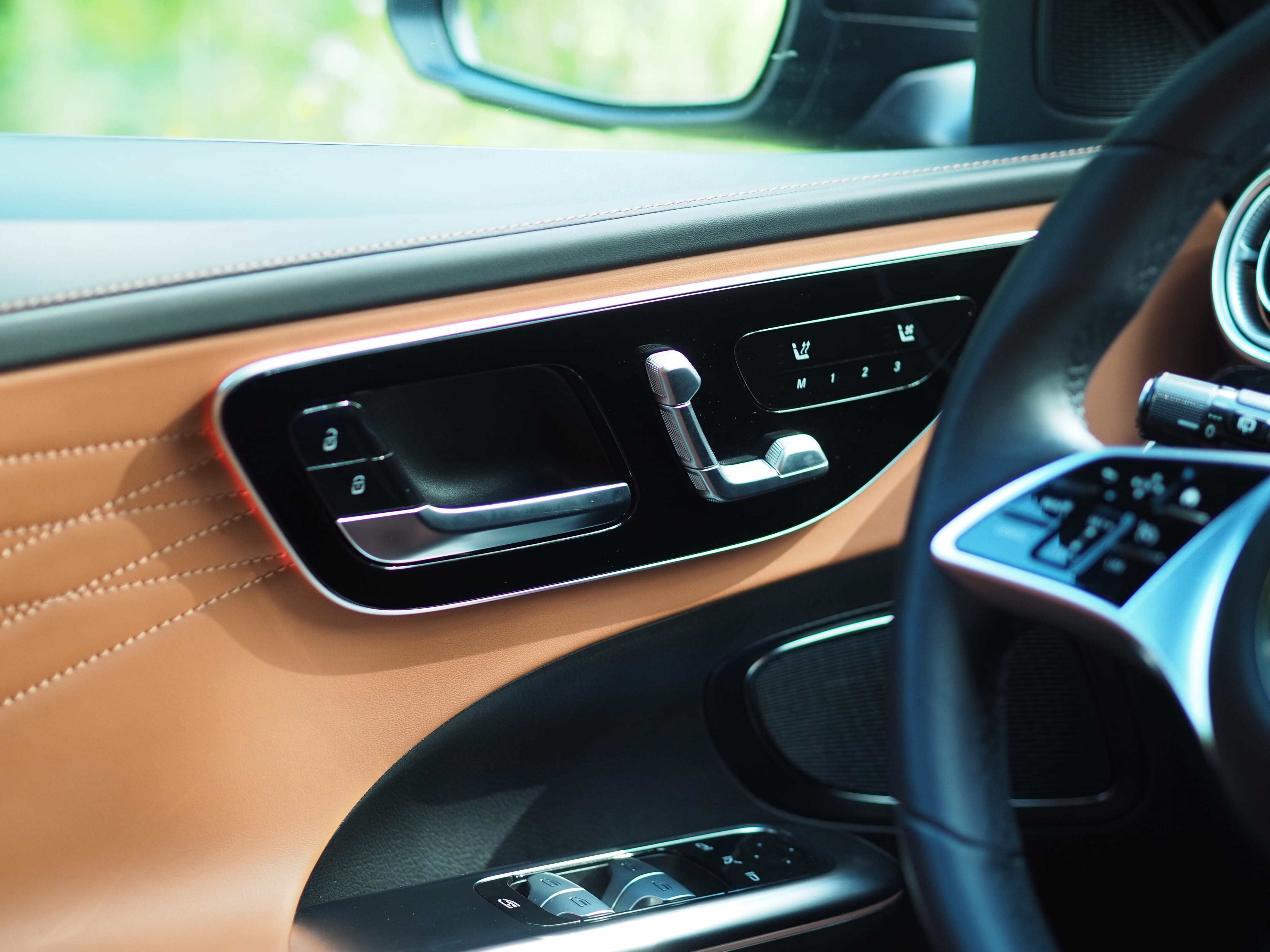 Mercedes Klasa C wnętrze