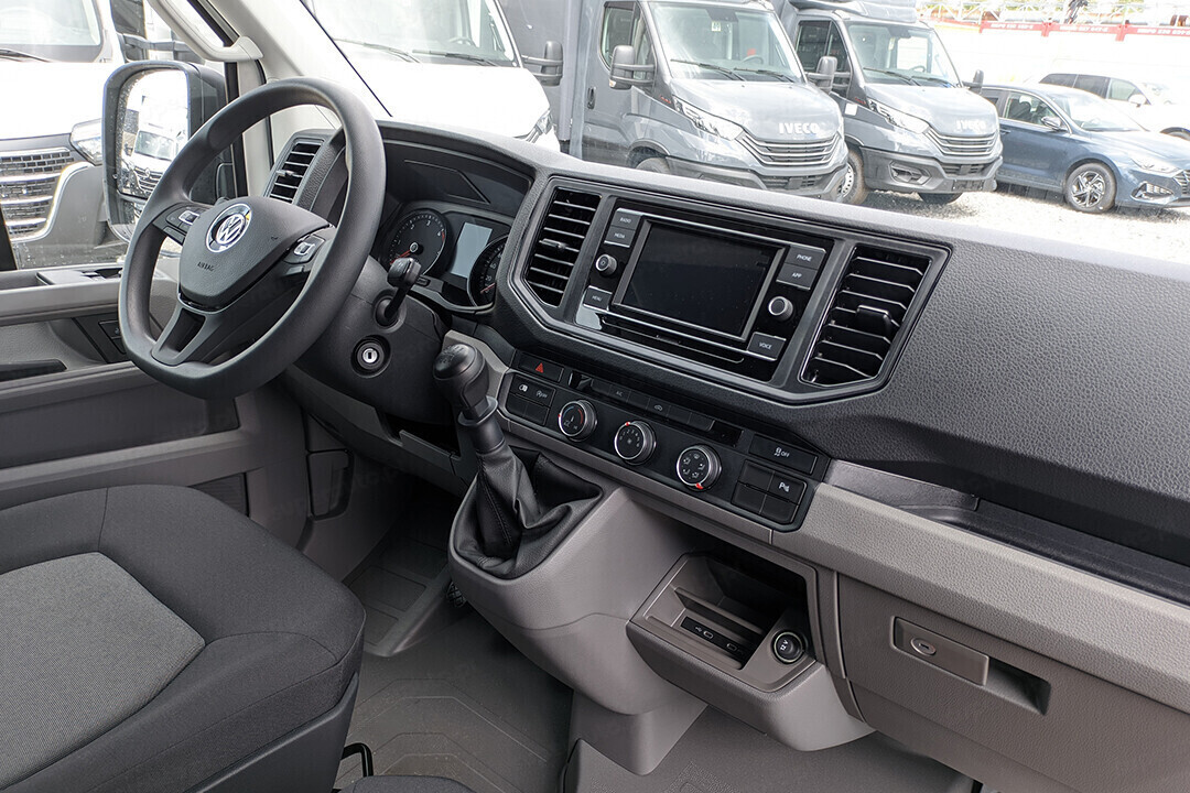 Volkswagen Crafter wnętrze