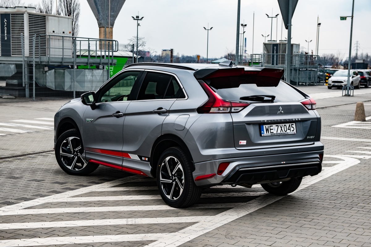 Eclipse Cross tył