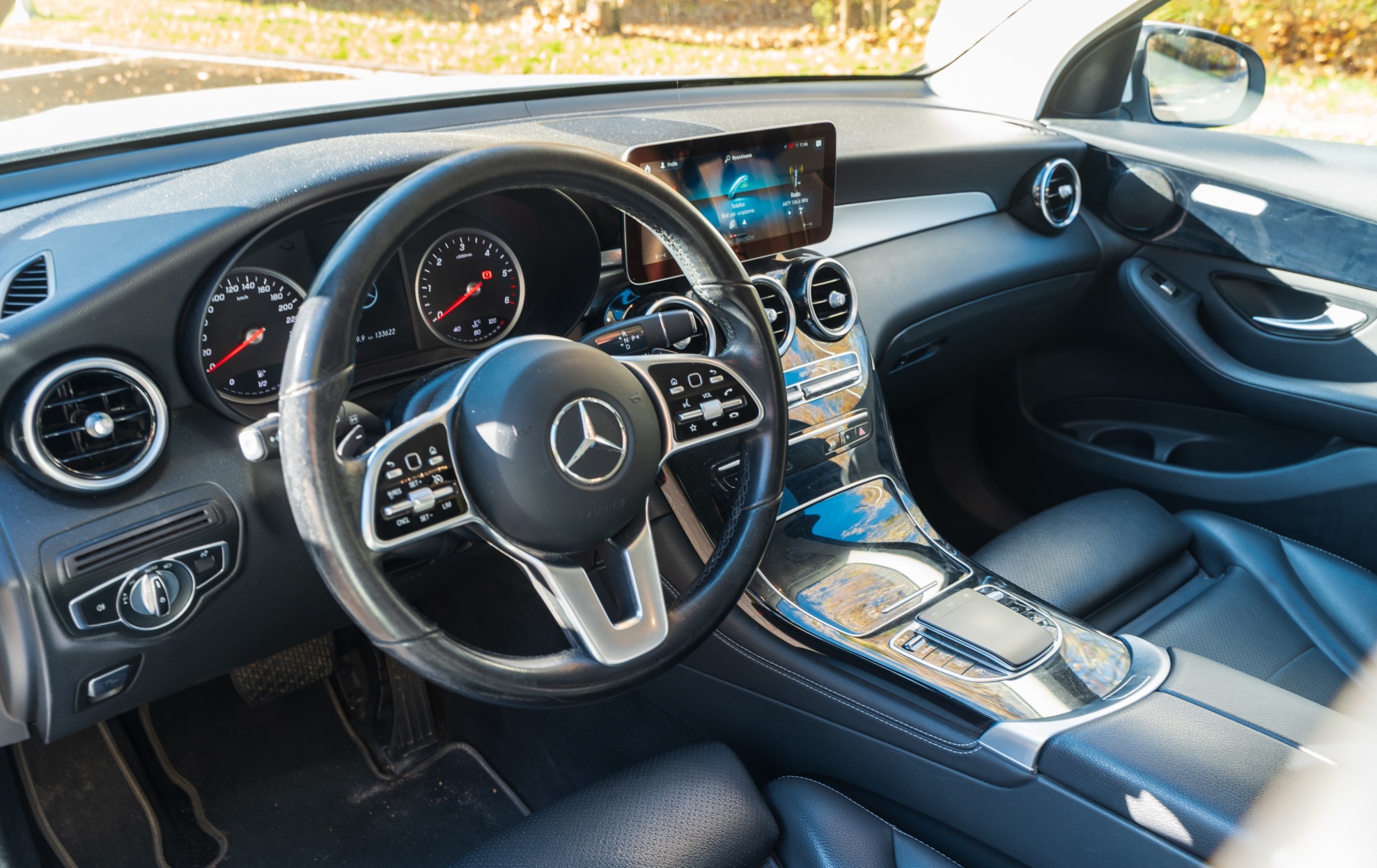 Mercedes GLC X253 wnętrze