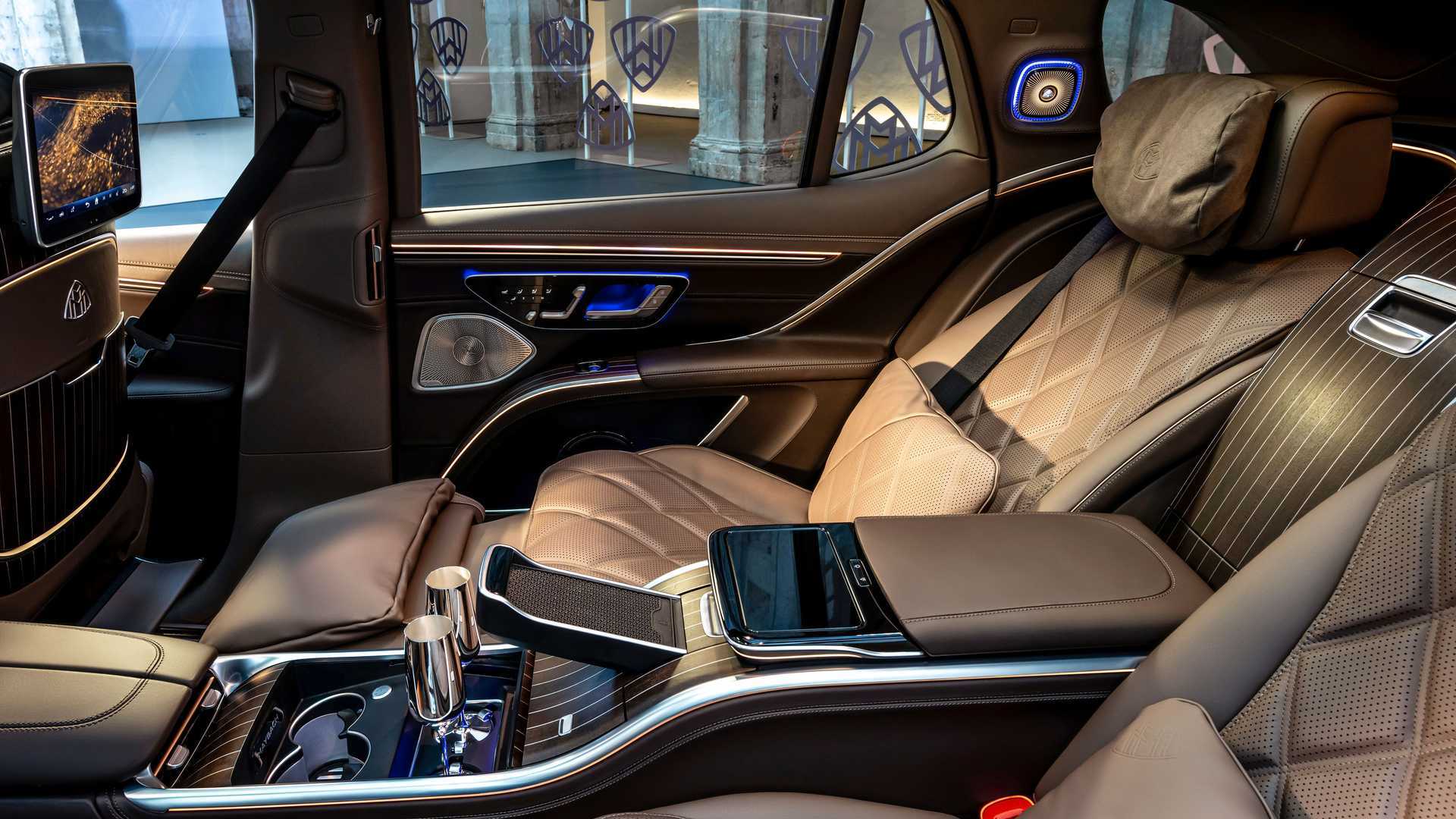 Mercedes-Maybach EQS SUV