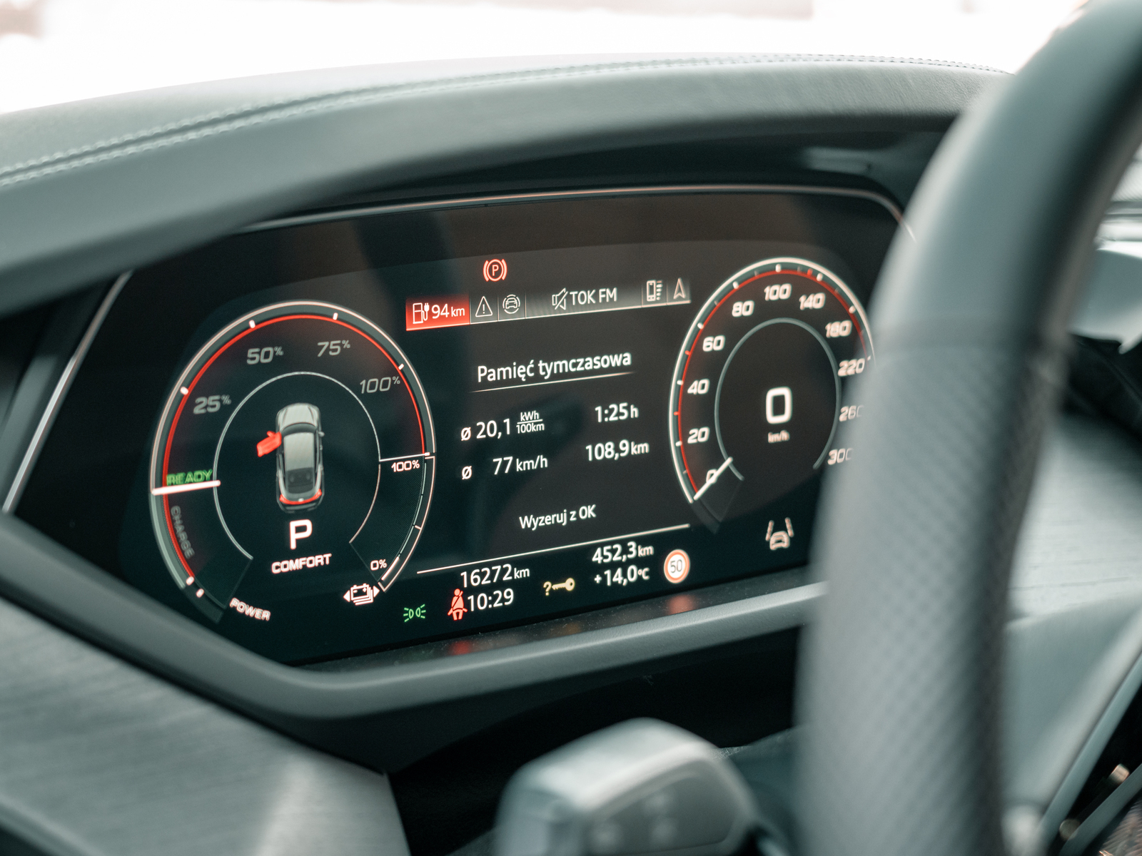 Audi S e-tron 2025 wnętrze