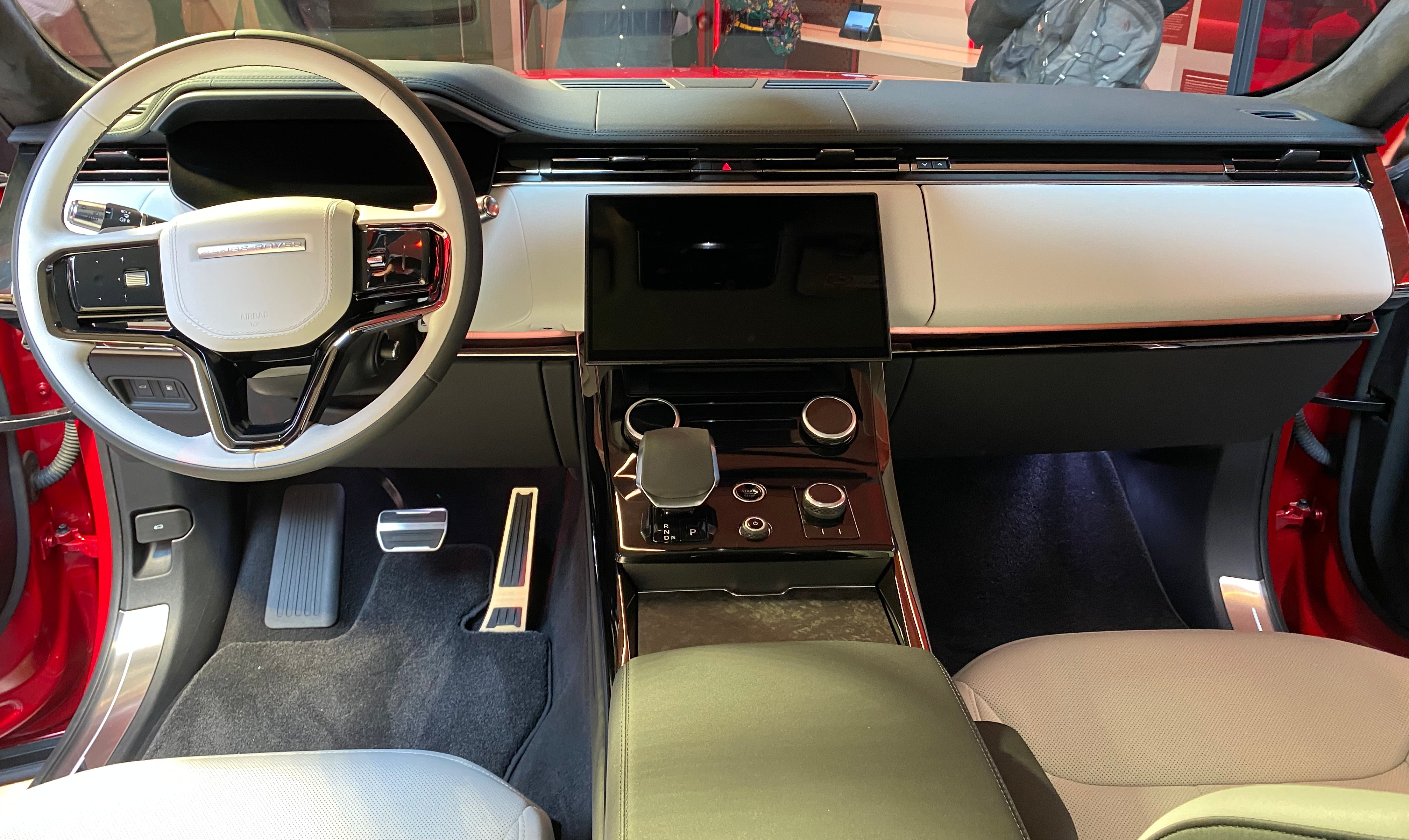 Nowy Range Rover Sport - wnętrze