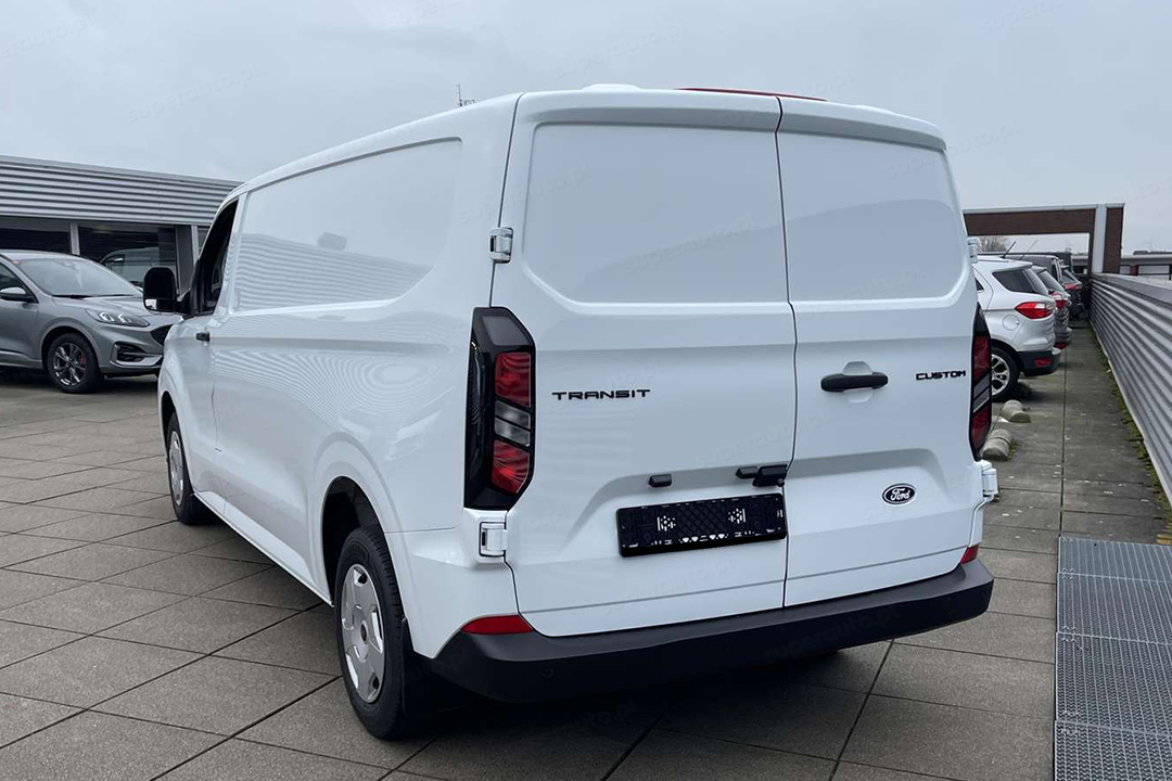 Ford Transit Custom tył