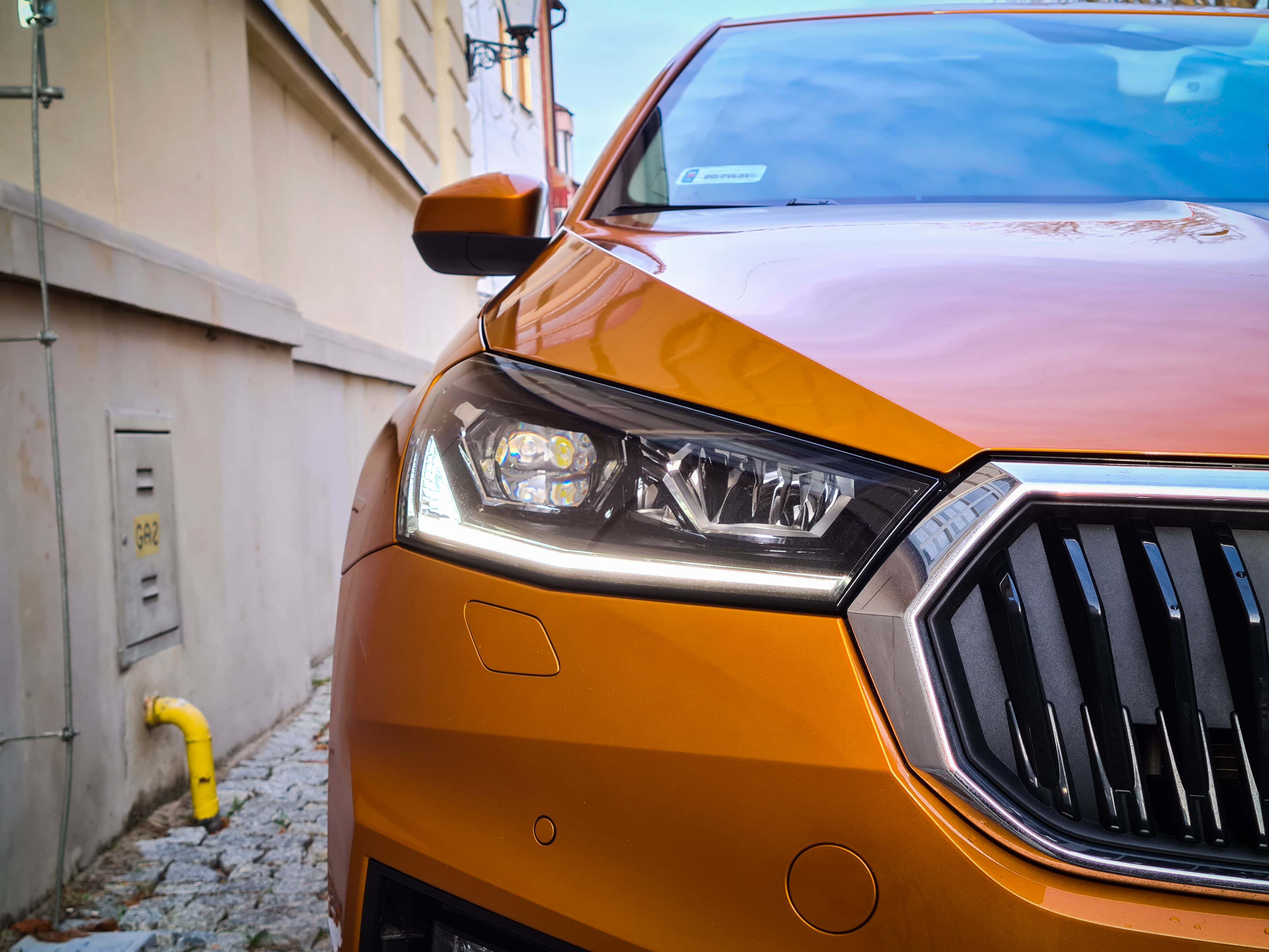 Skoda Fabia 2022 reflektory