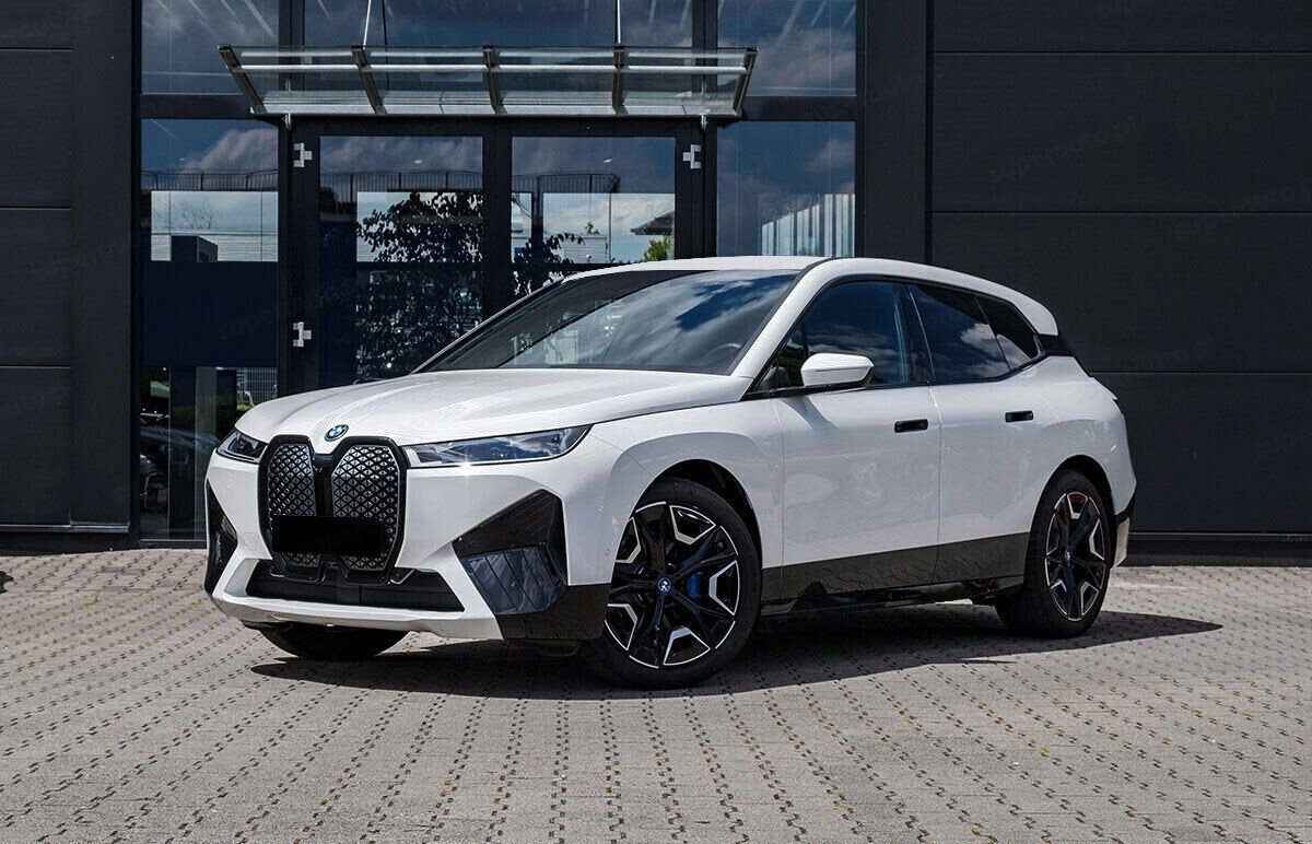 BMW iX 