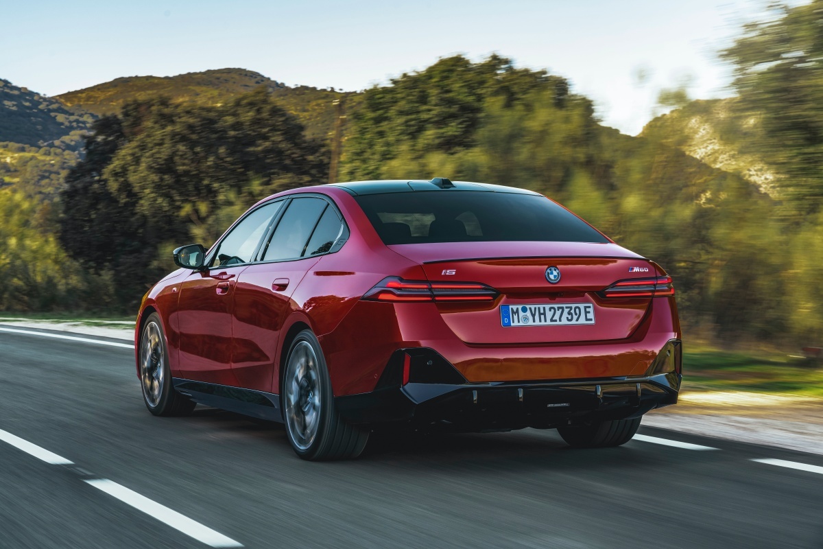 BMW i5 2024