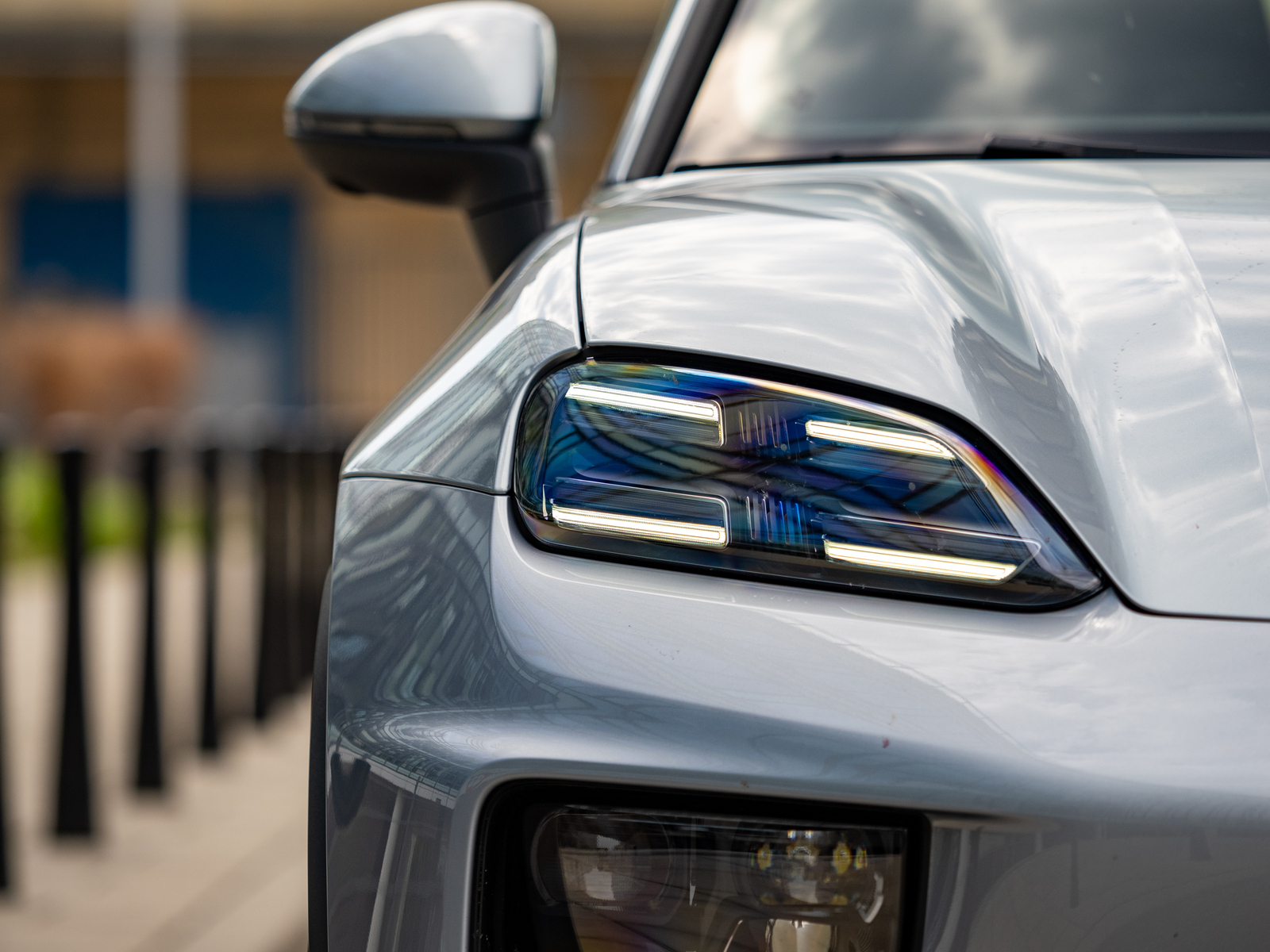 Test Porsche Macan 4 reflektory