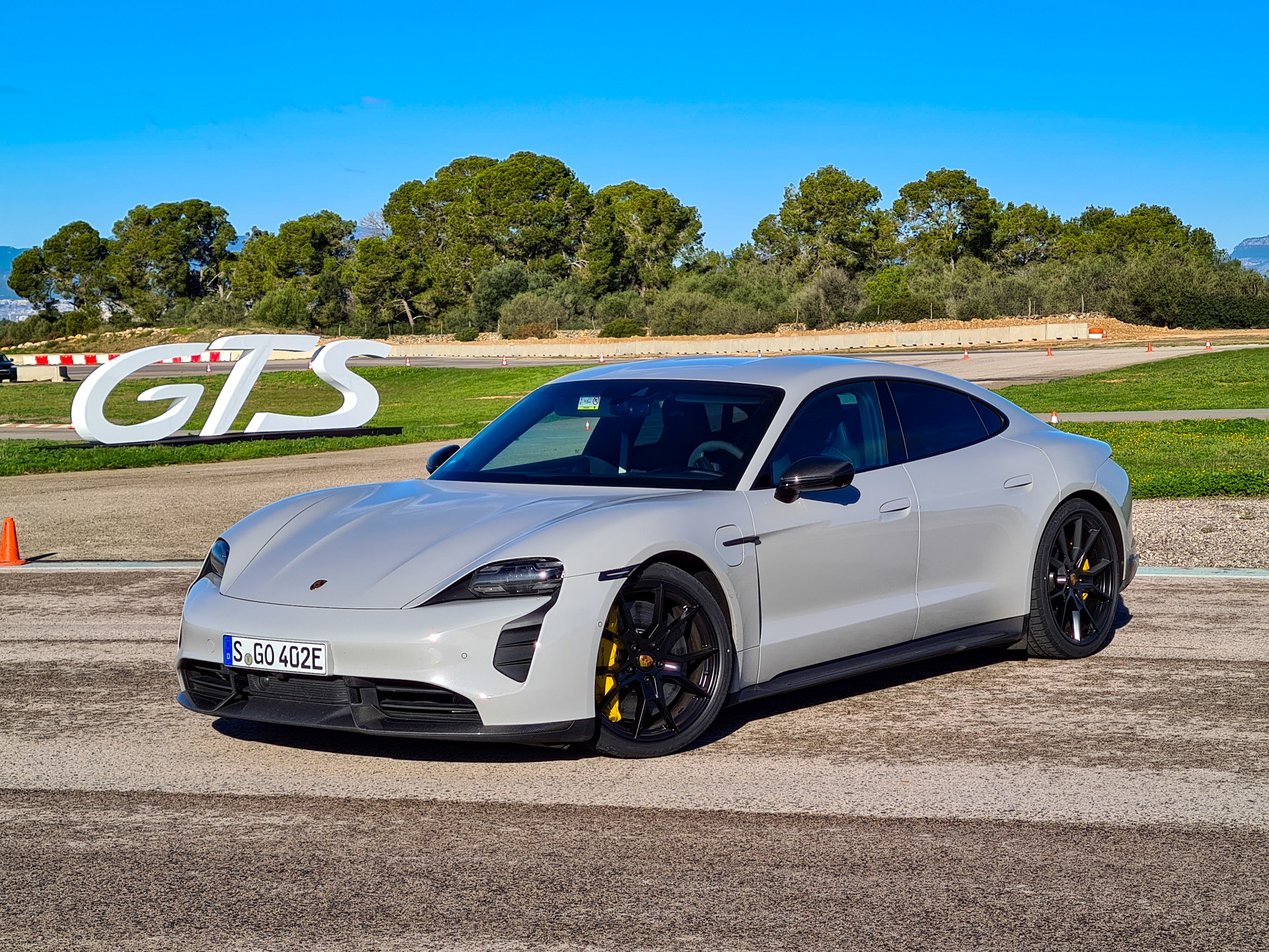 Porsche Taycan GTS