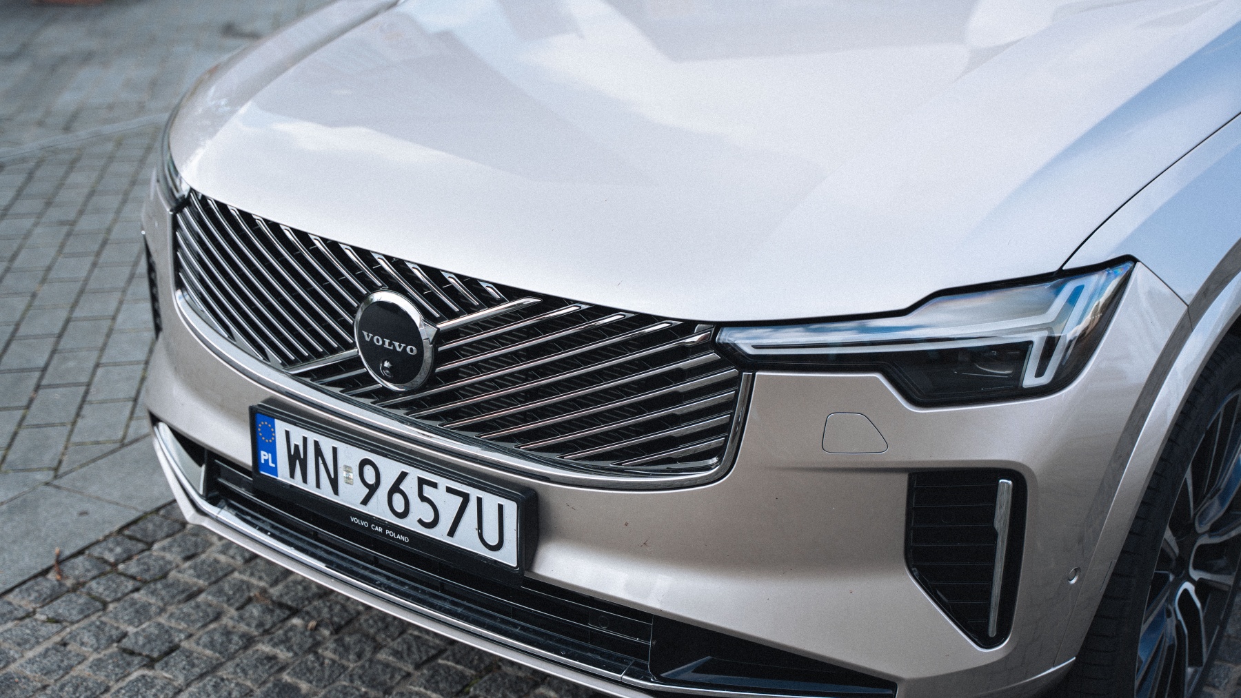 Volvo XC90 przód