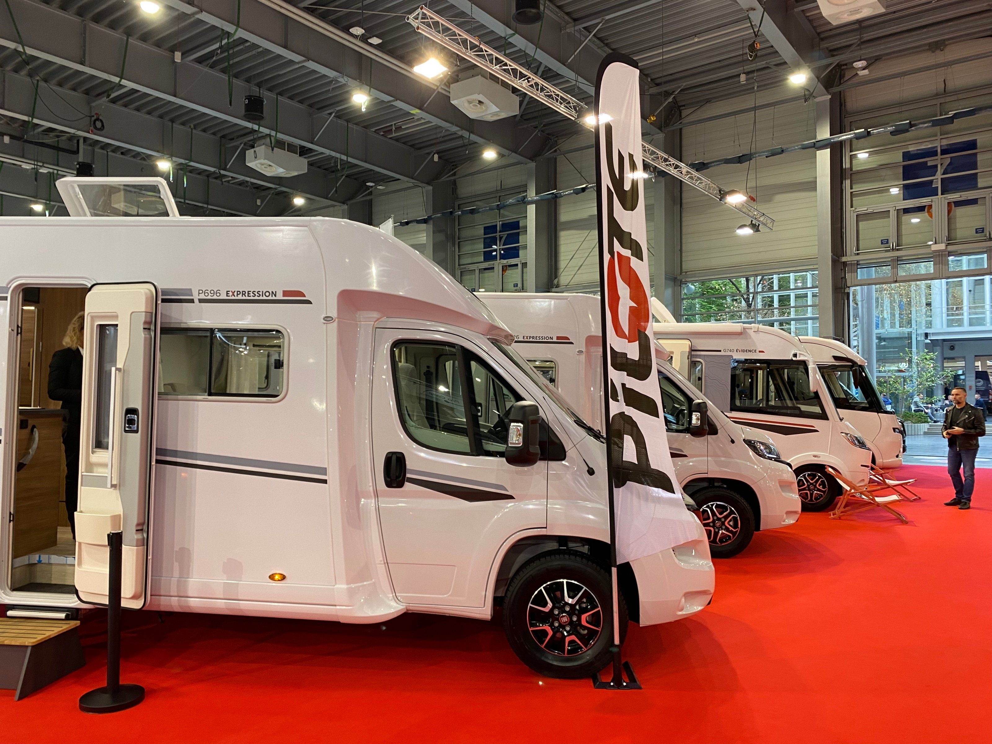 kampery na Poznań Motor Show 2023
