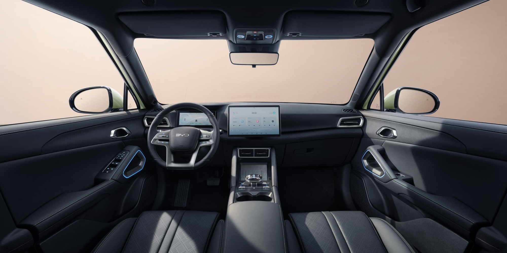 BYD Atto 2 wnętrze
