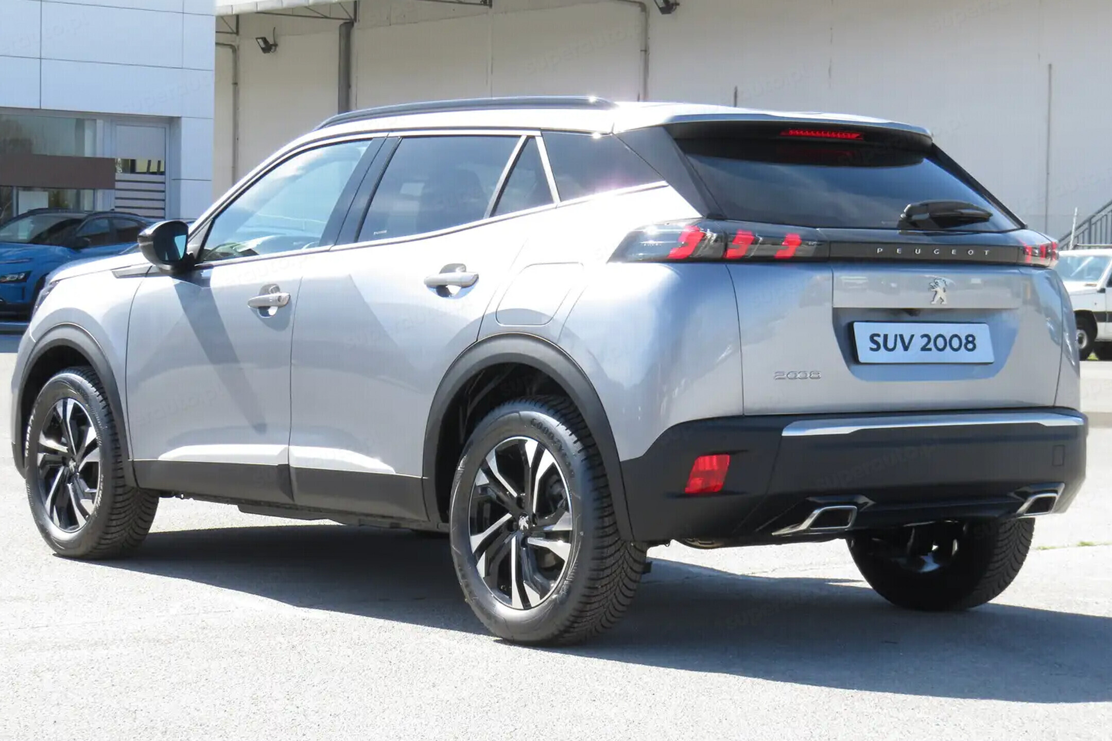 Peugeot 2008 tył