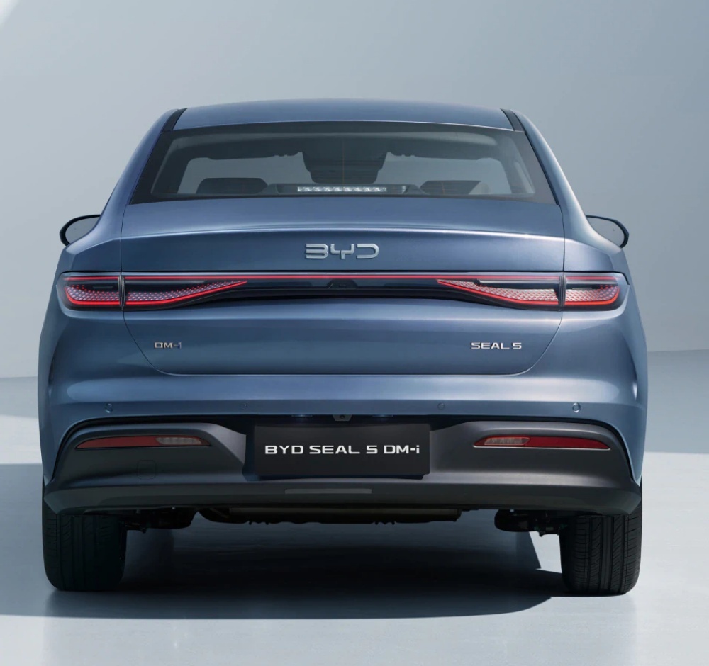 BYD Seal 5 DM-i tył