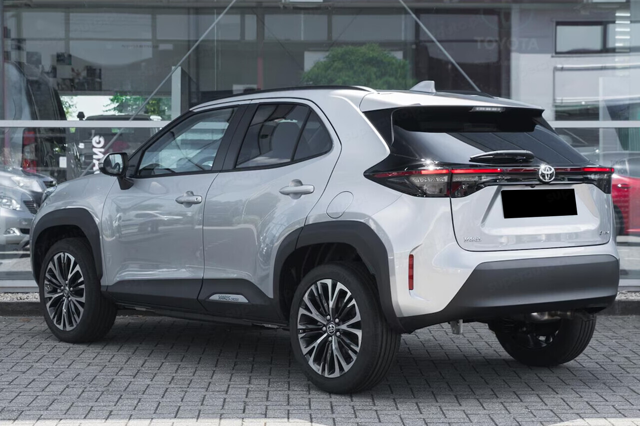 Toyota Yaris Cross tył