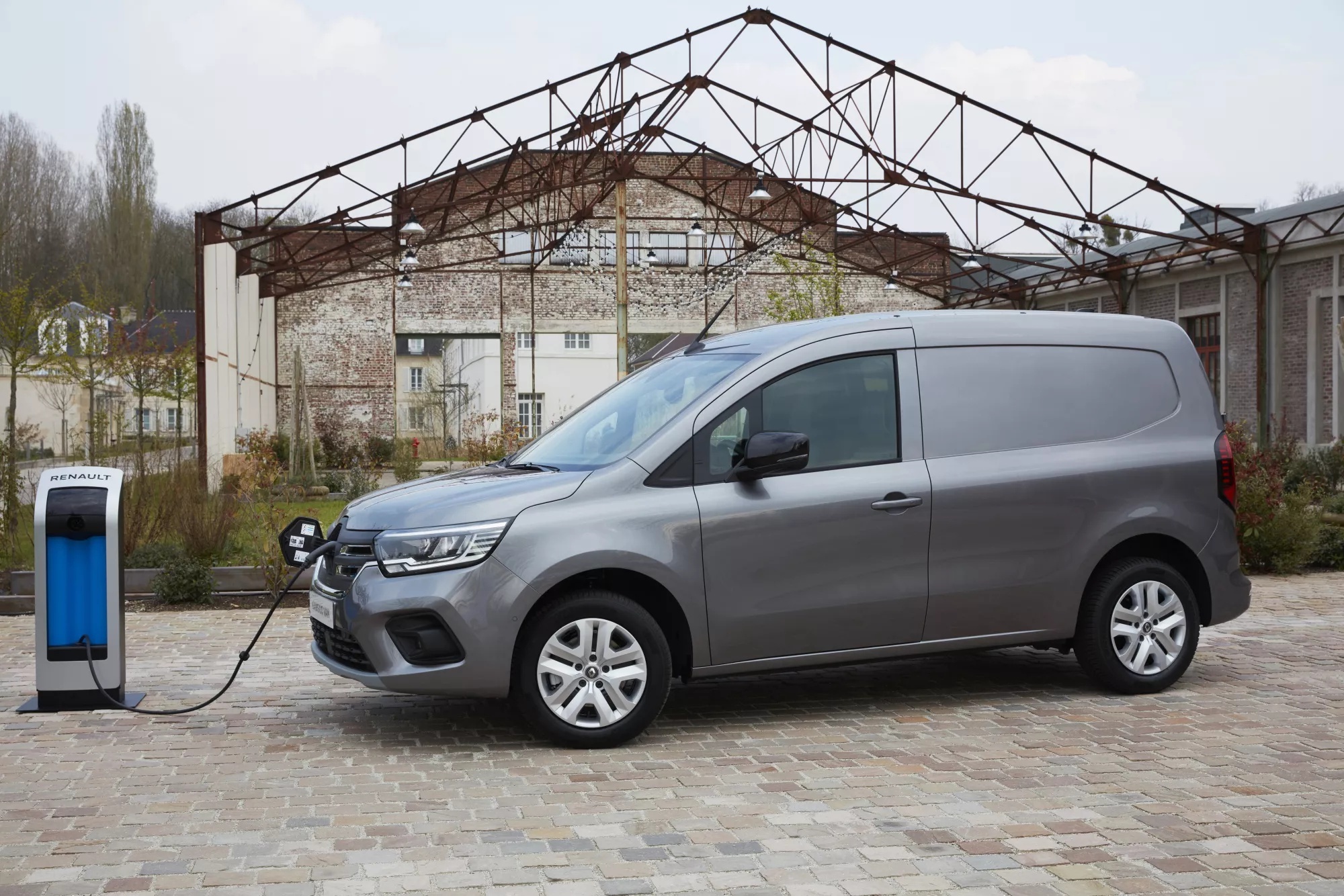 Renault Kangoo E-Tech electric Van
