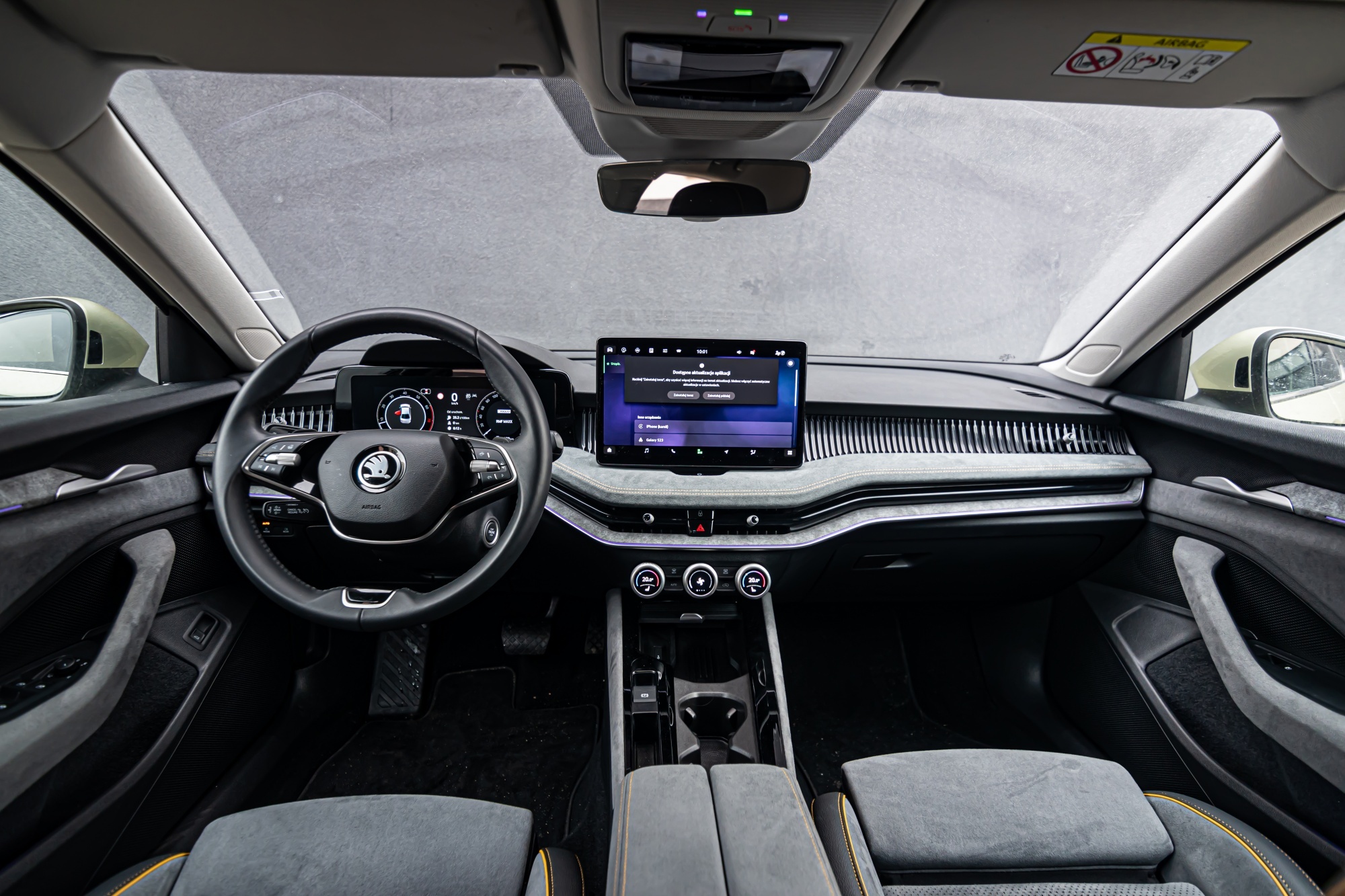 Skoda Superb multimedia