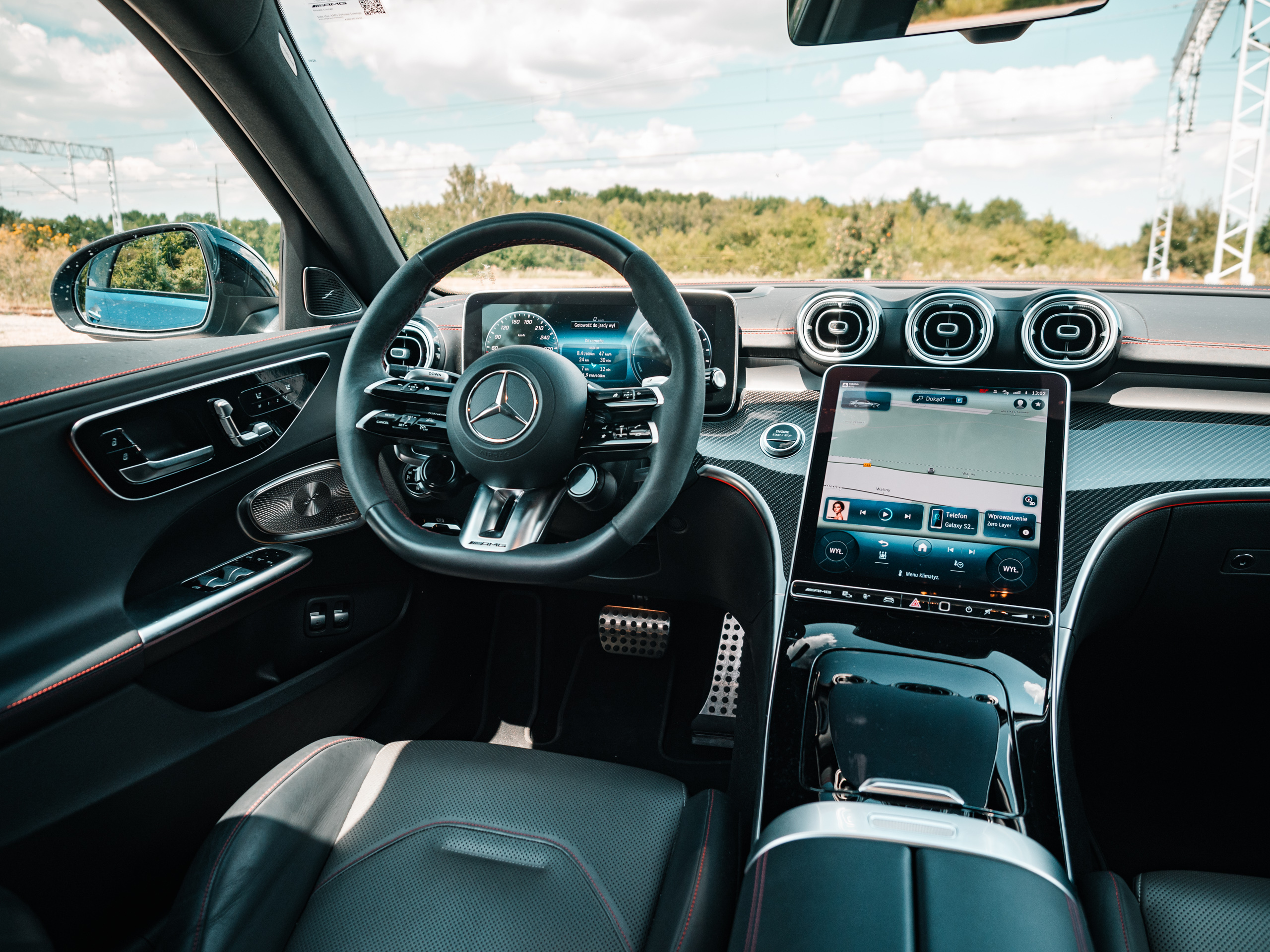 Mercedes AMG C 63 wnętrze