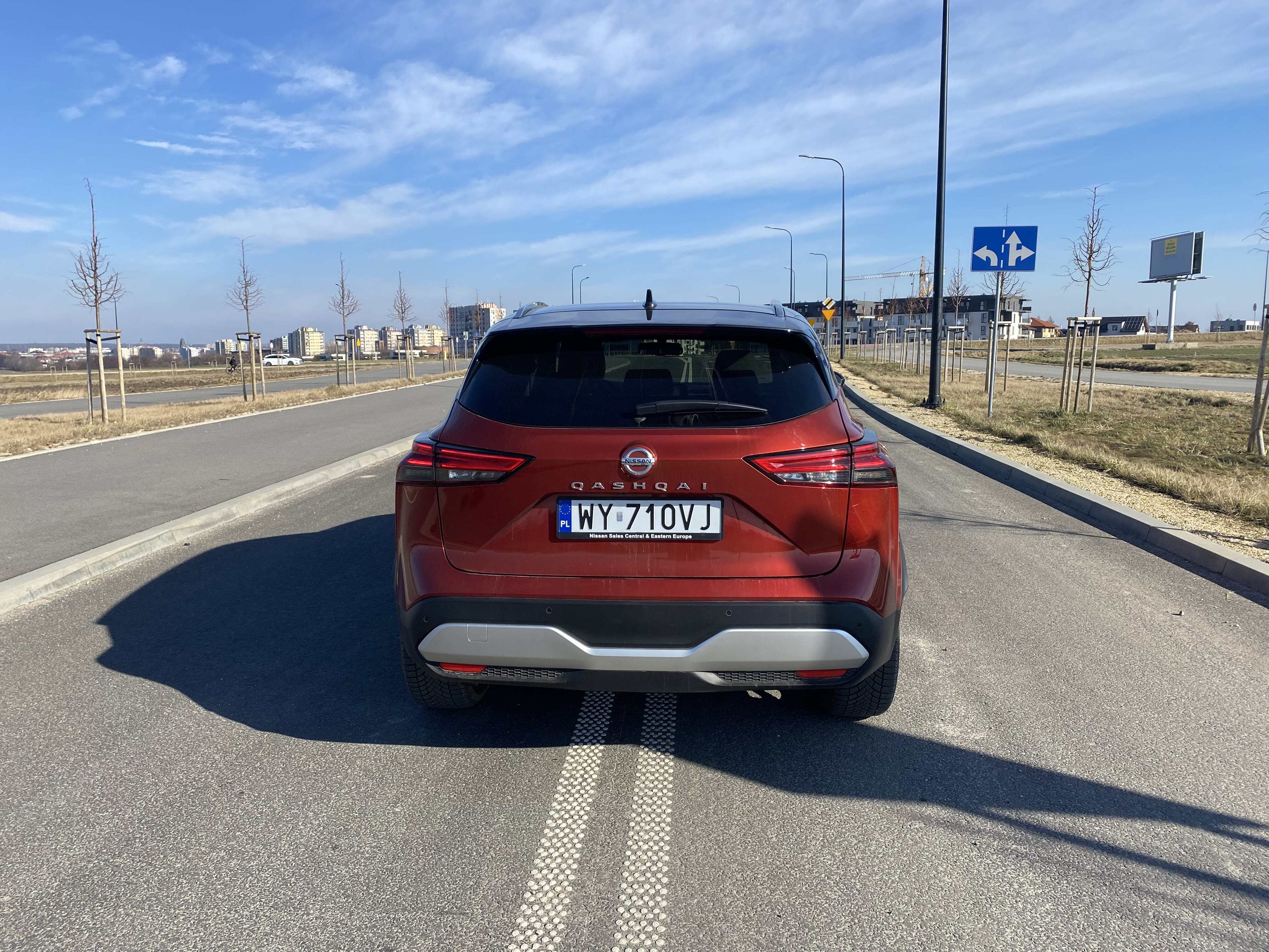 Qashqai tył