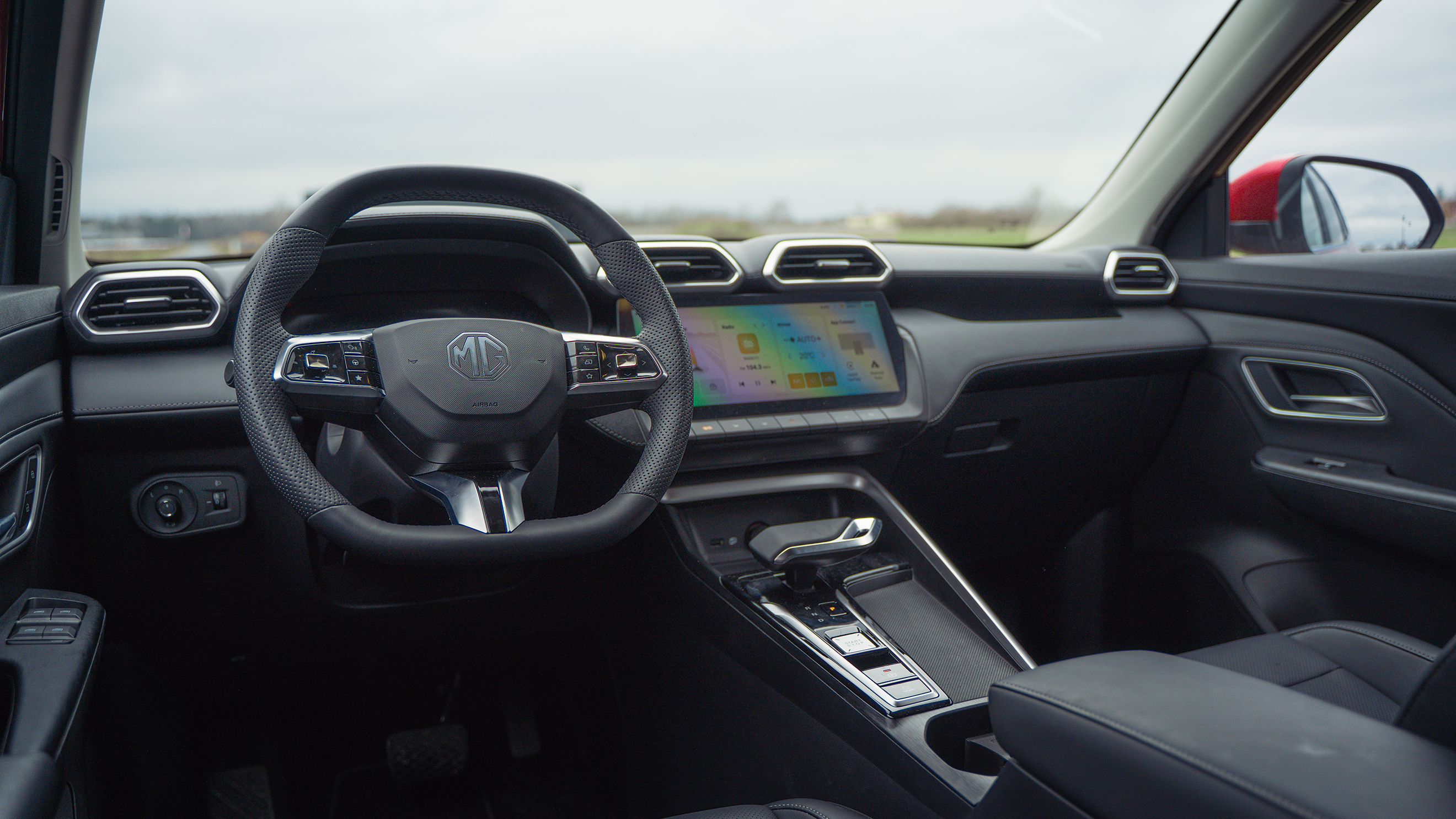 MG ZS 2025 wnętrze