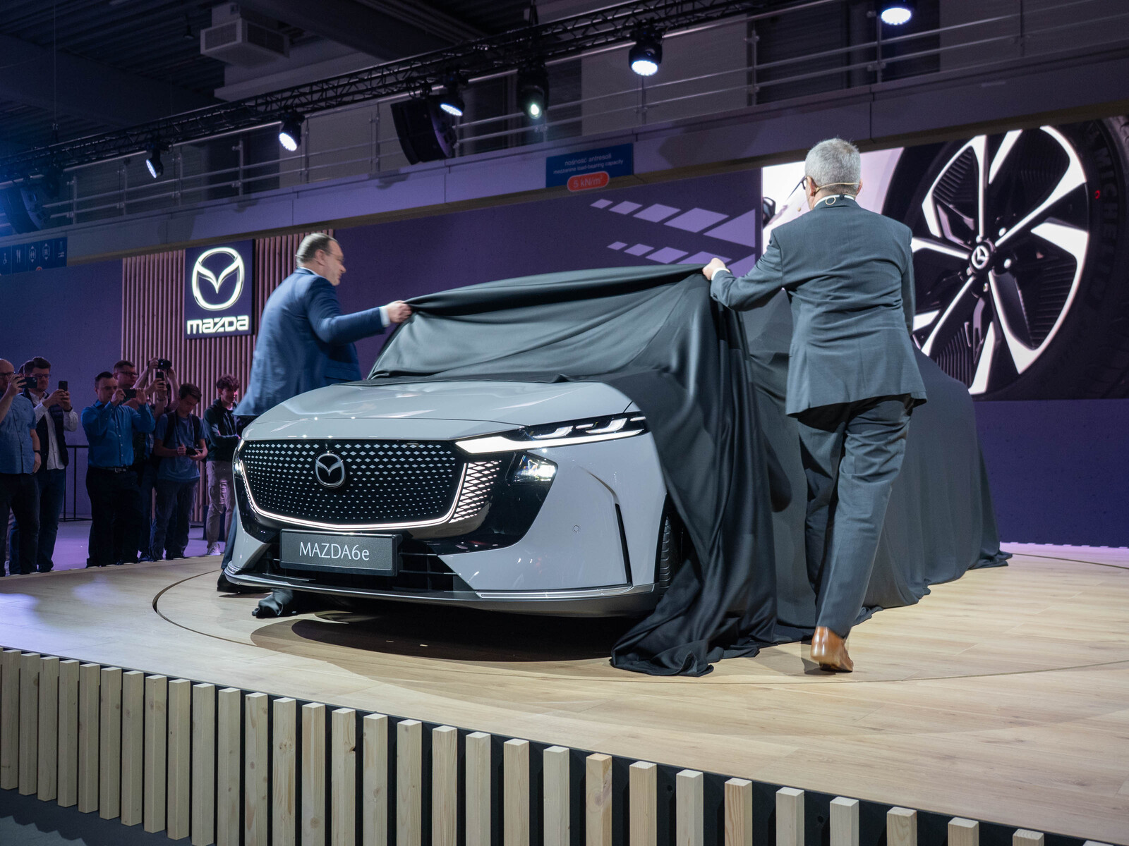 Mazda 6E prezentacja modelu Poznań Motor Show 2025