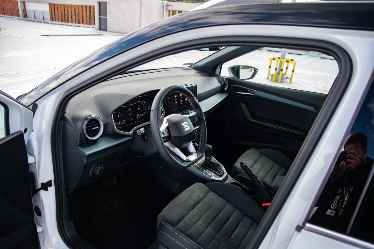 kabiny Seata Arony 2022