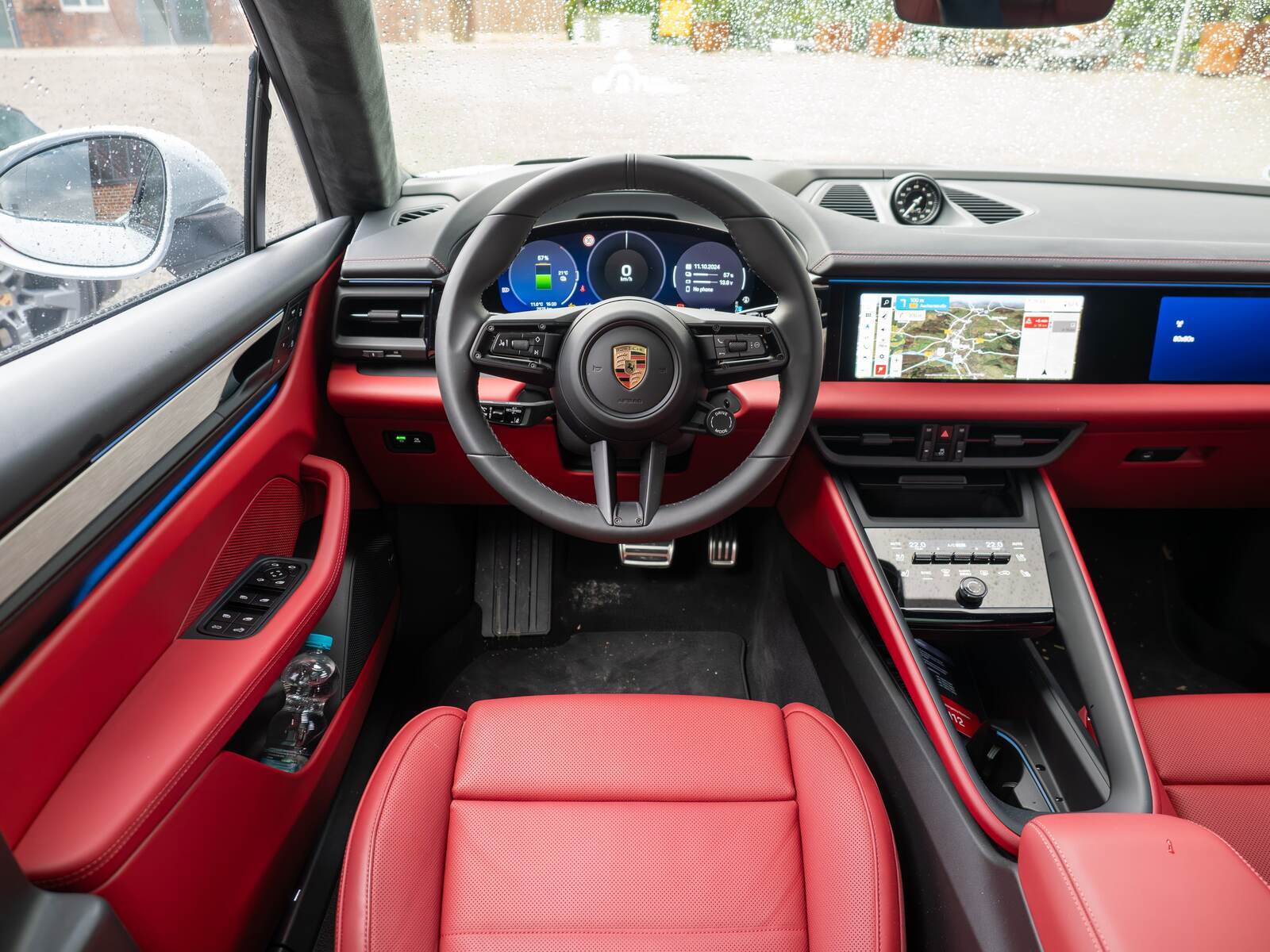 Wnętrze Porsche Macan 2024