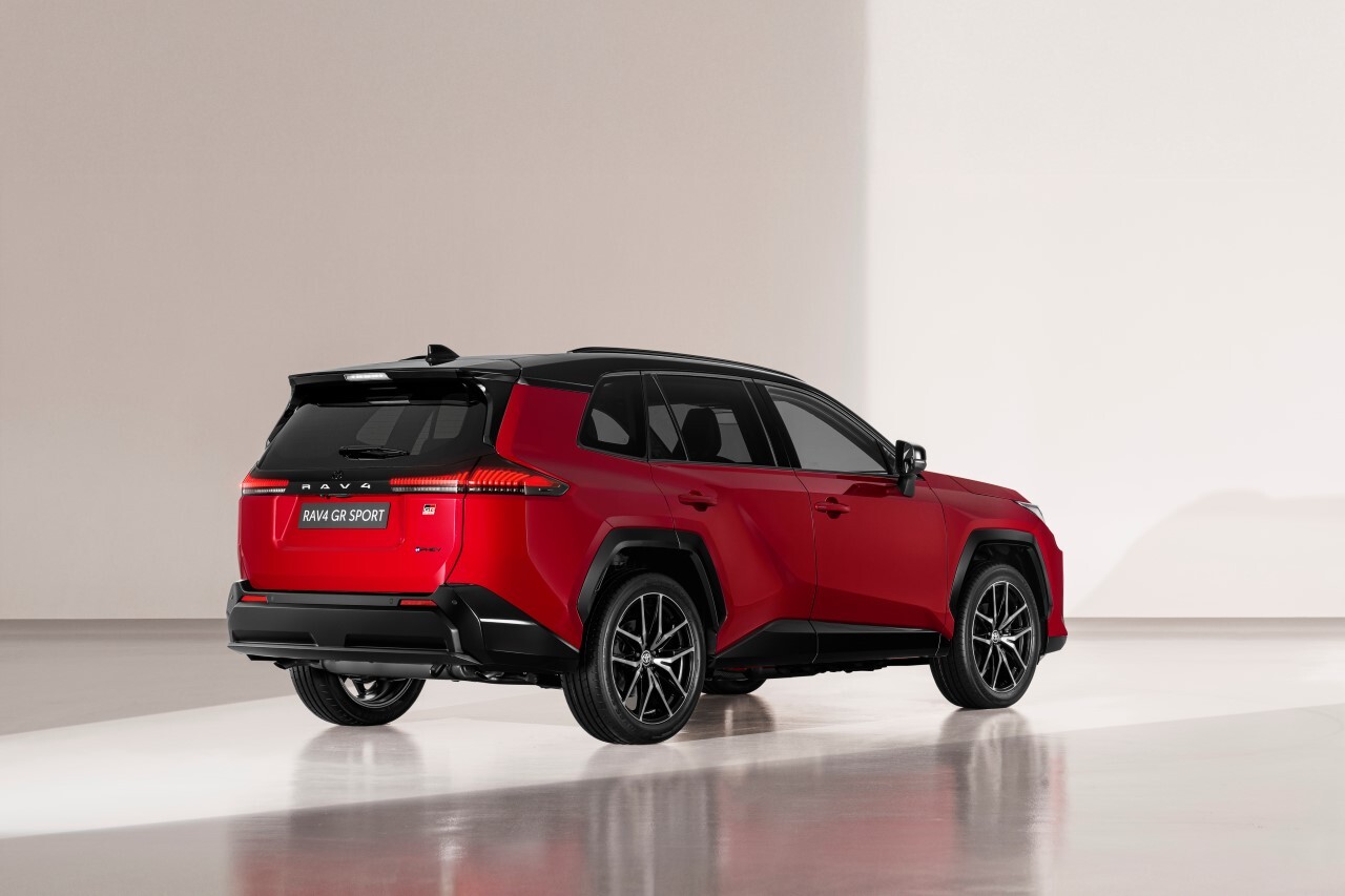 Toyota RAV4 tył