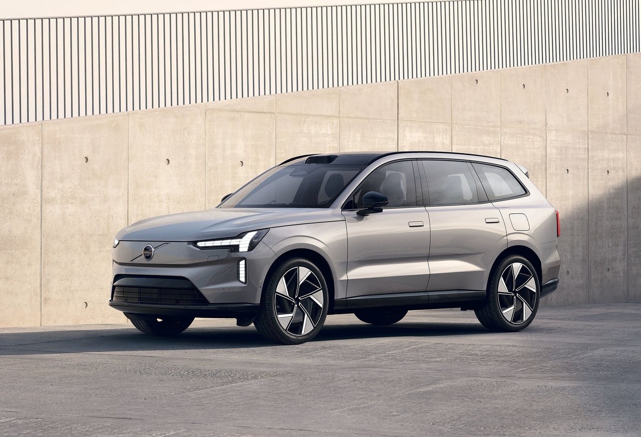 Volvo EX90