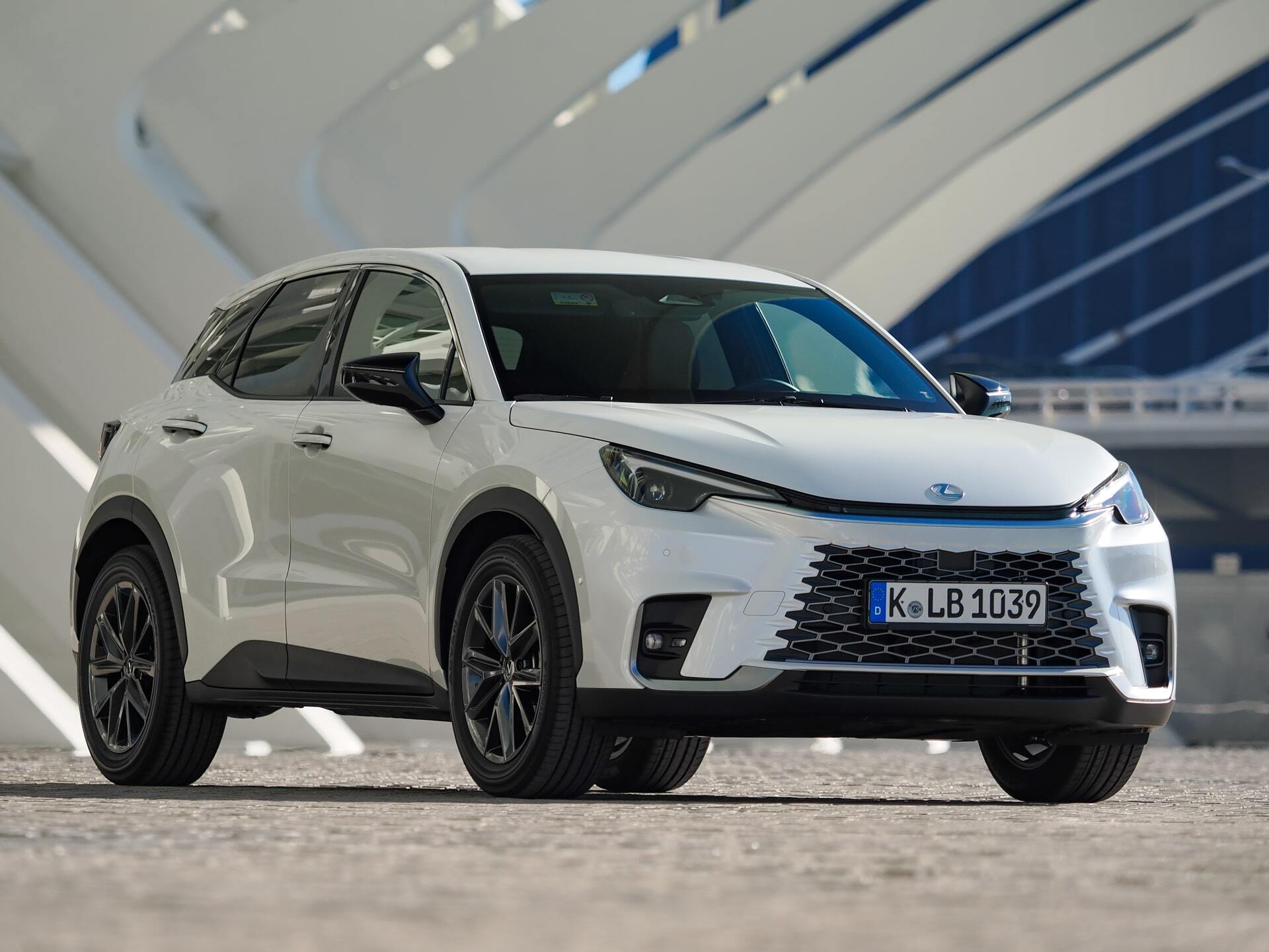 Lexus LBX wnętrze