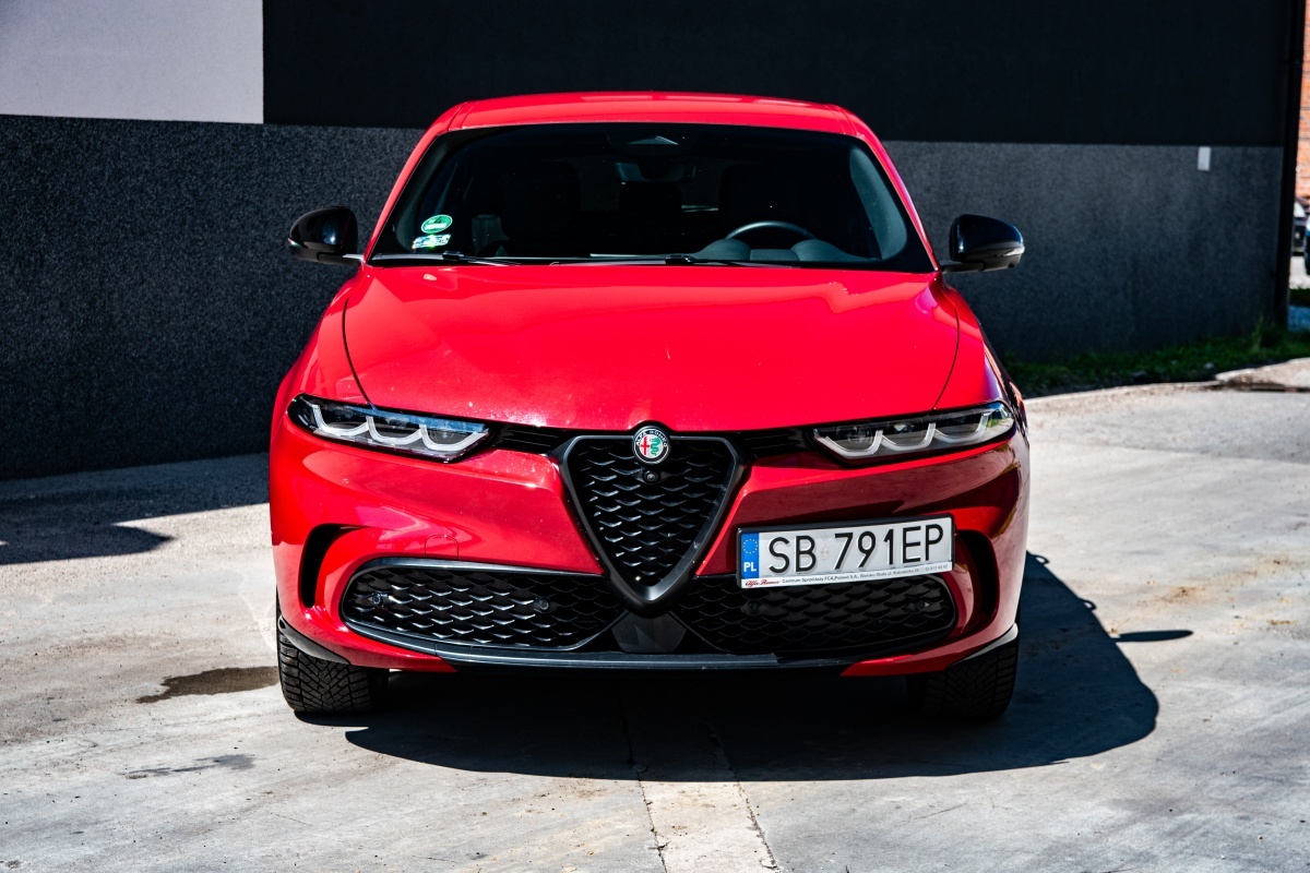 Alfa Romeo Tonale przód