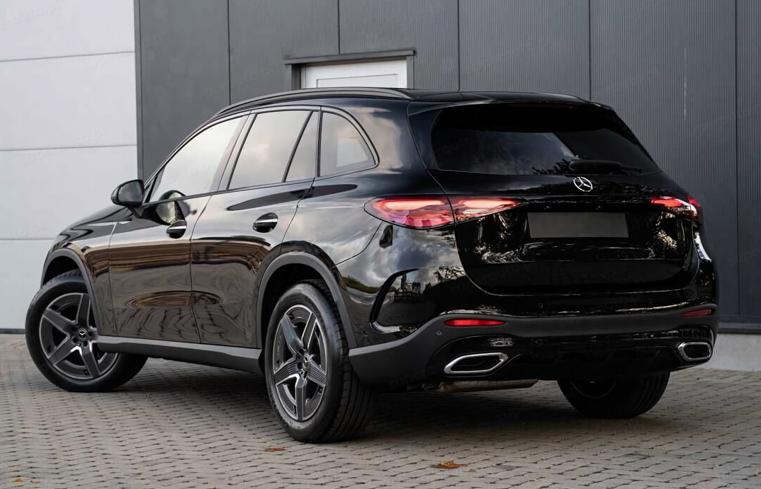 Mercedes GLC tył