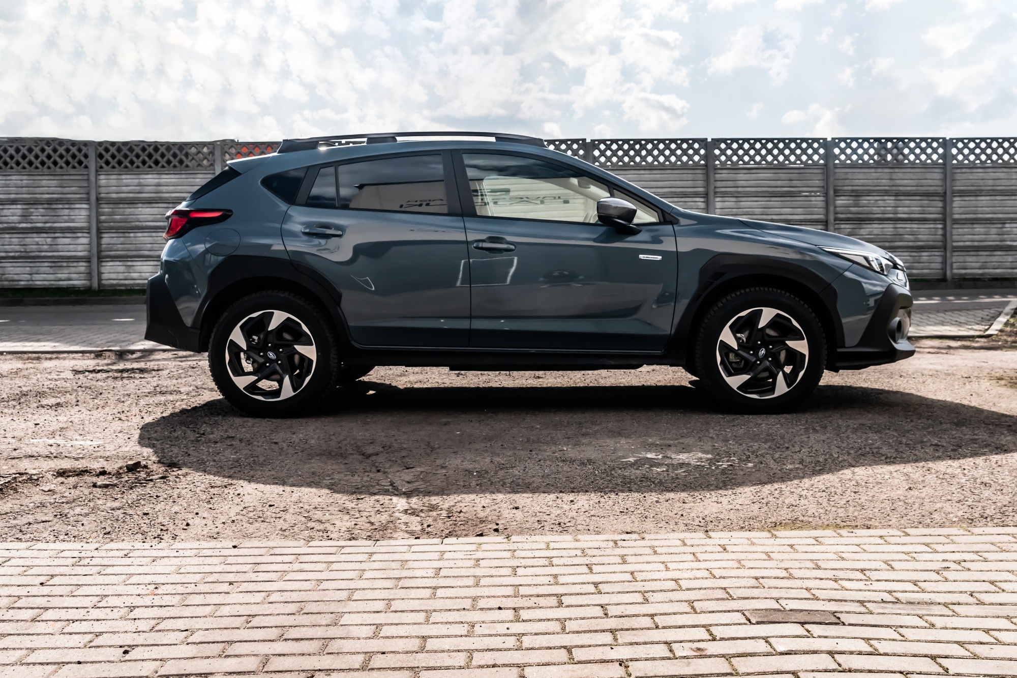 Subaru Crosstrek sylwetka