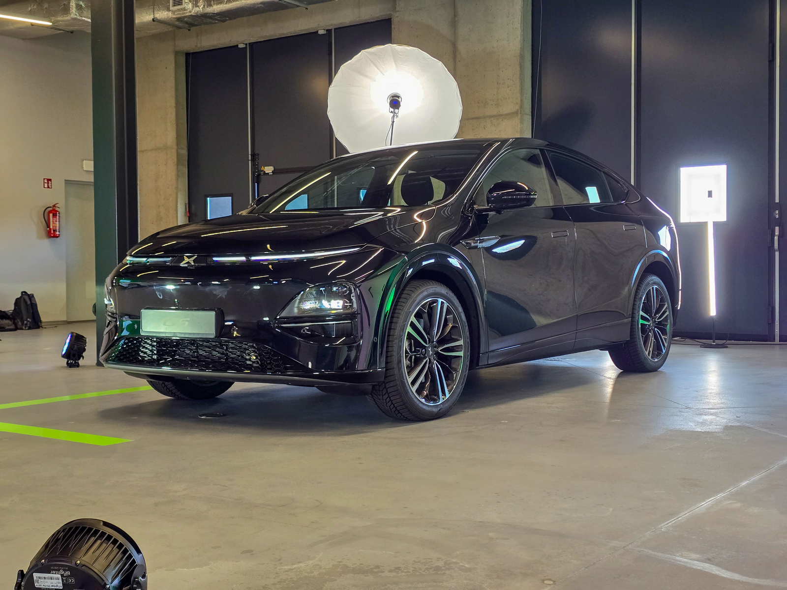 Xpneg G6 chiński samochód premium wygląd test