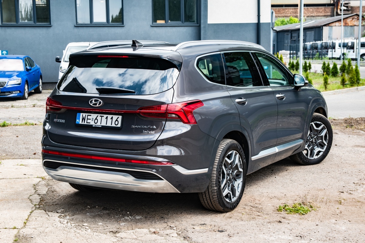 Hyundai Santa Fe 2023