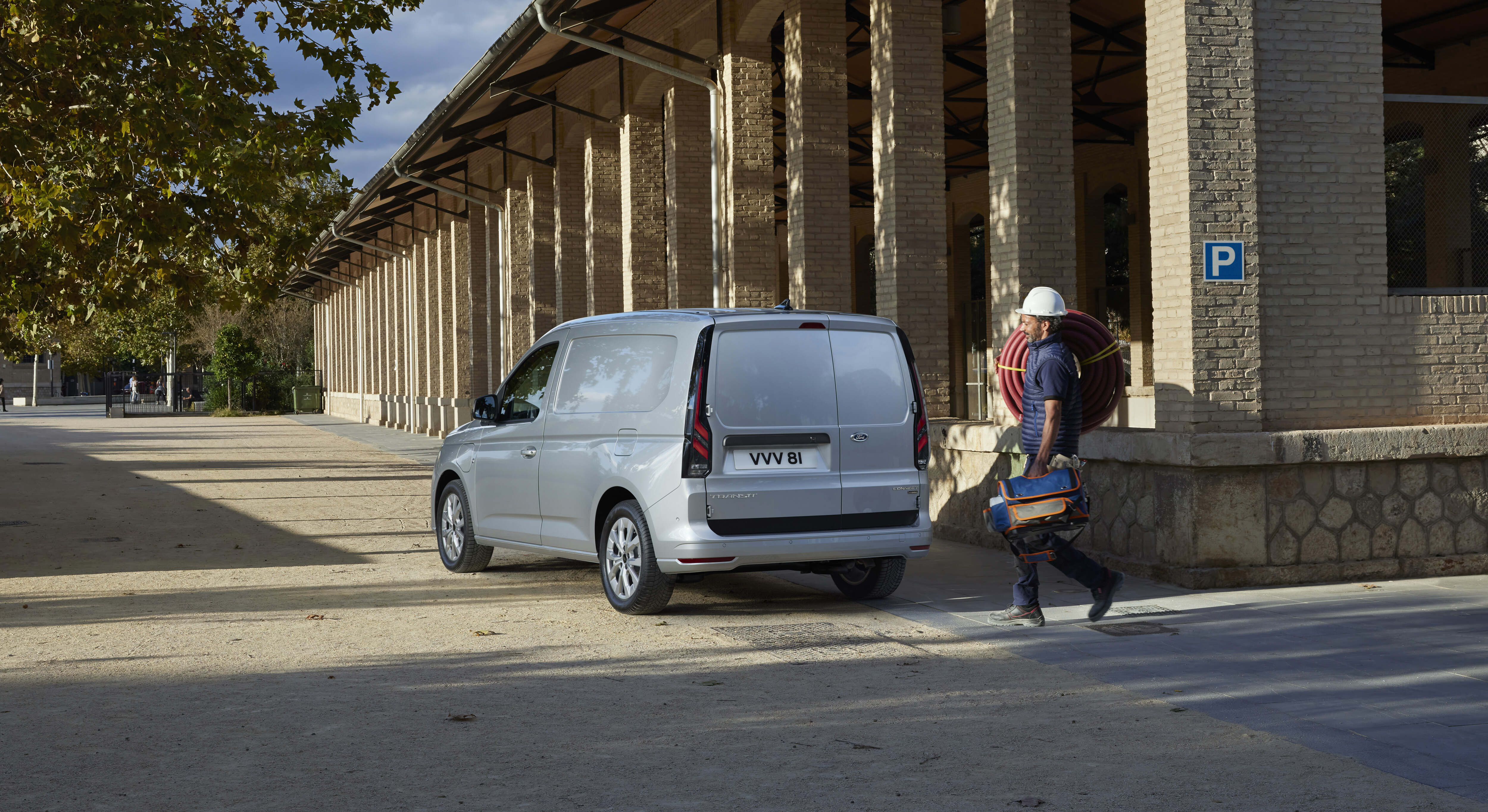 Ford Transit Connect tył