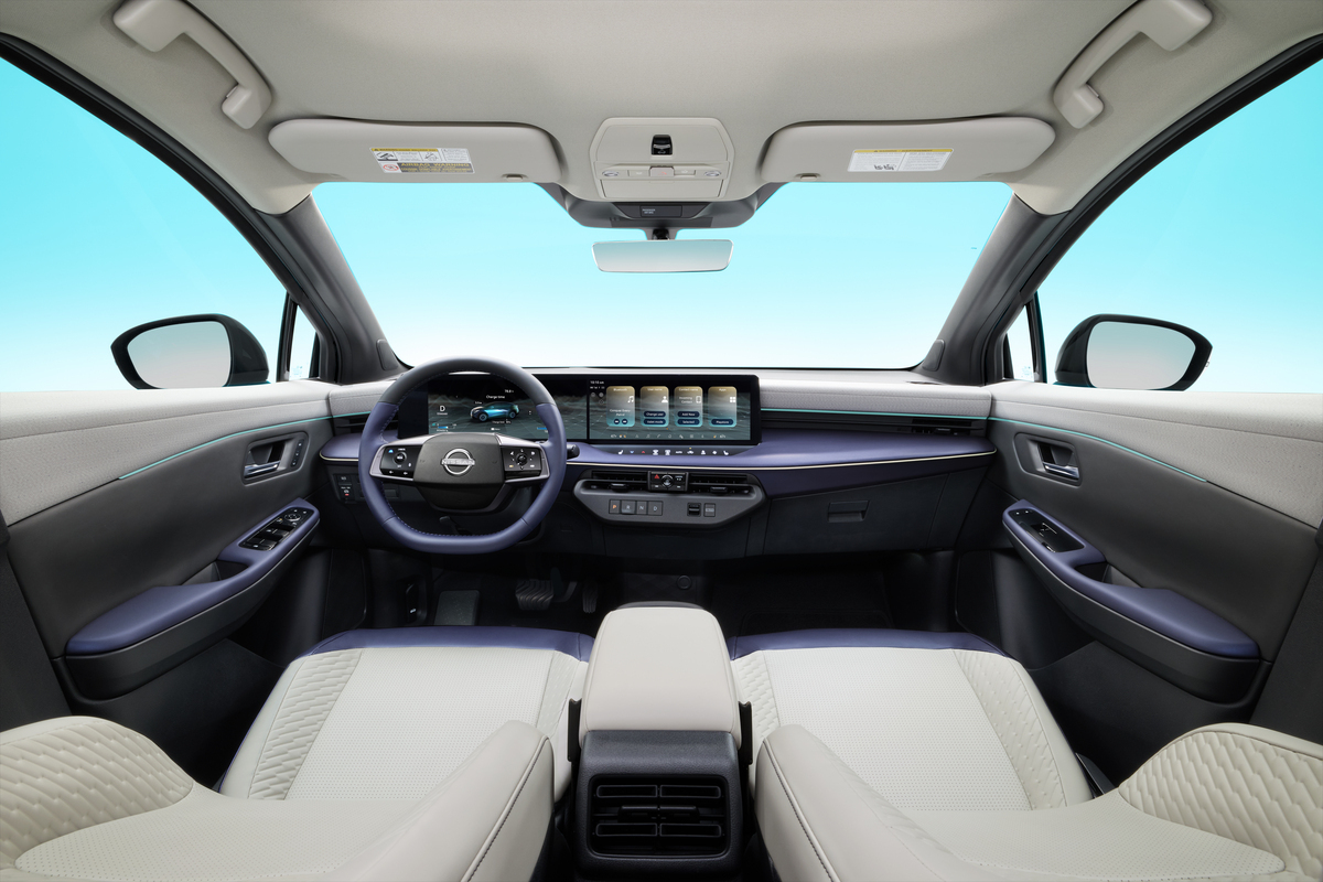 Wnętrze nissan Leaf 2026
