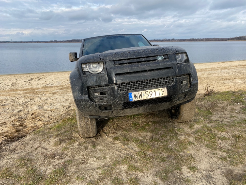 Defender przód