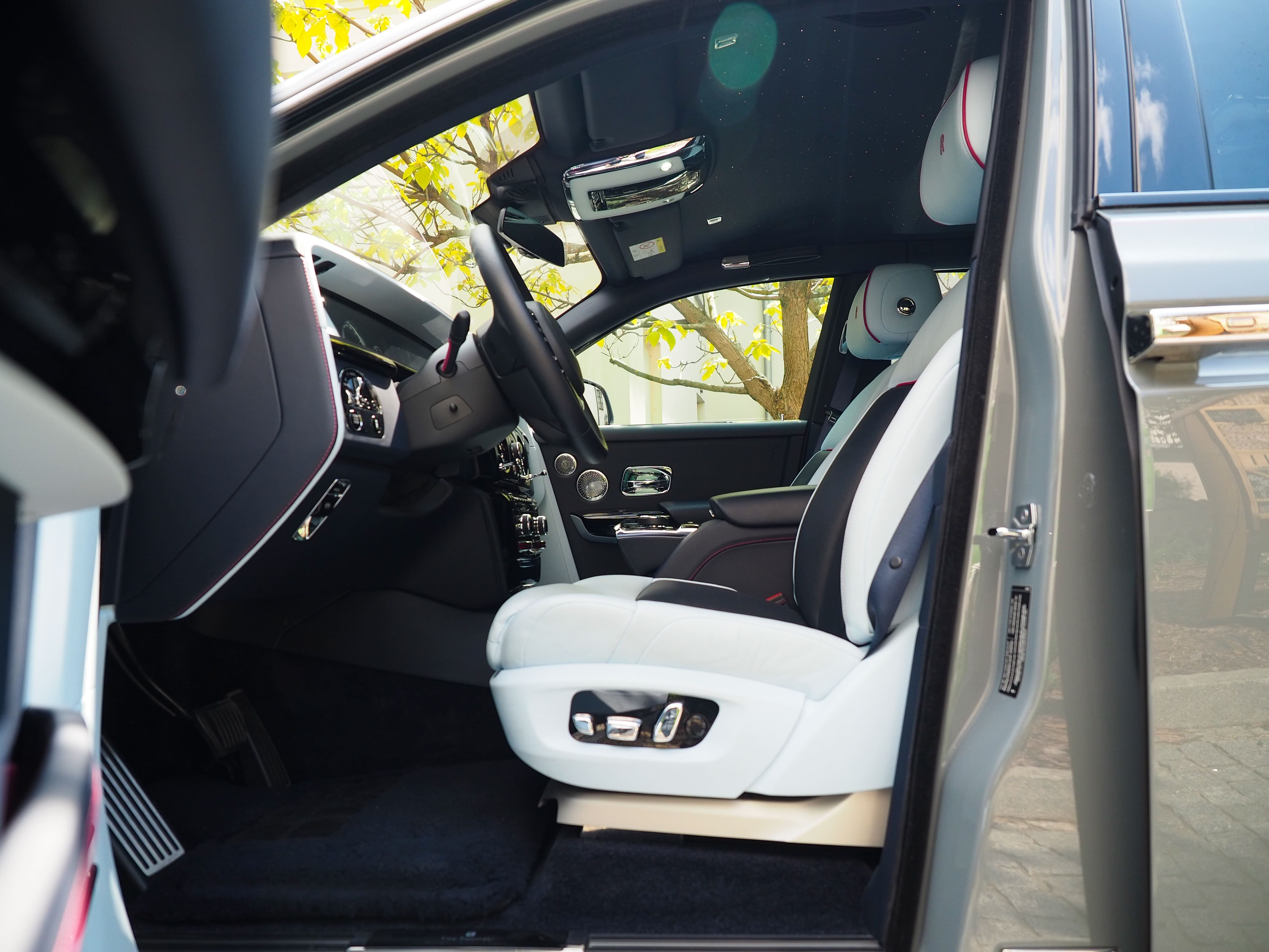 Rolls Royce phantom kierowca