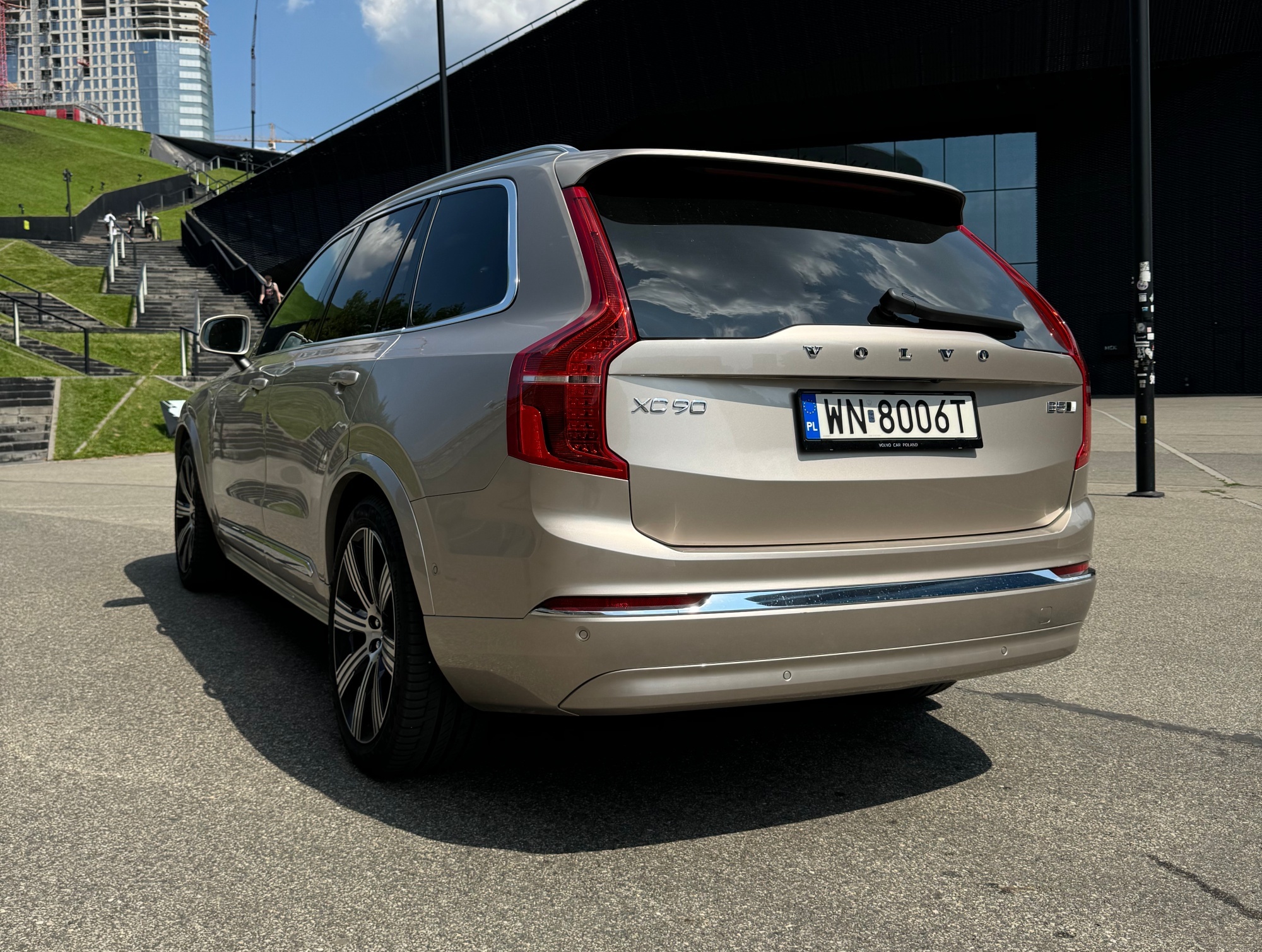 Volvo XC90 tył