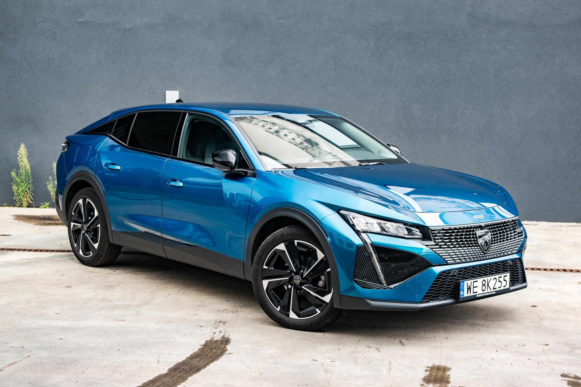 Peugeot 408