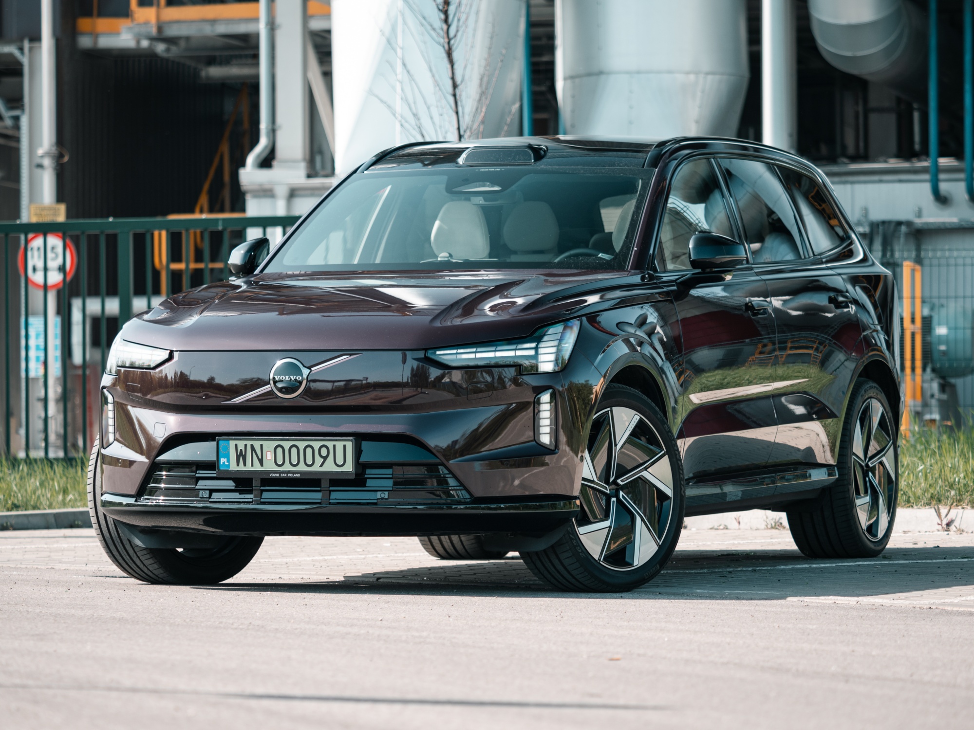 Volvo EX90