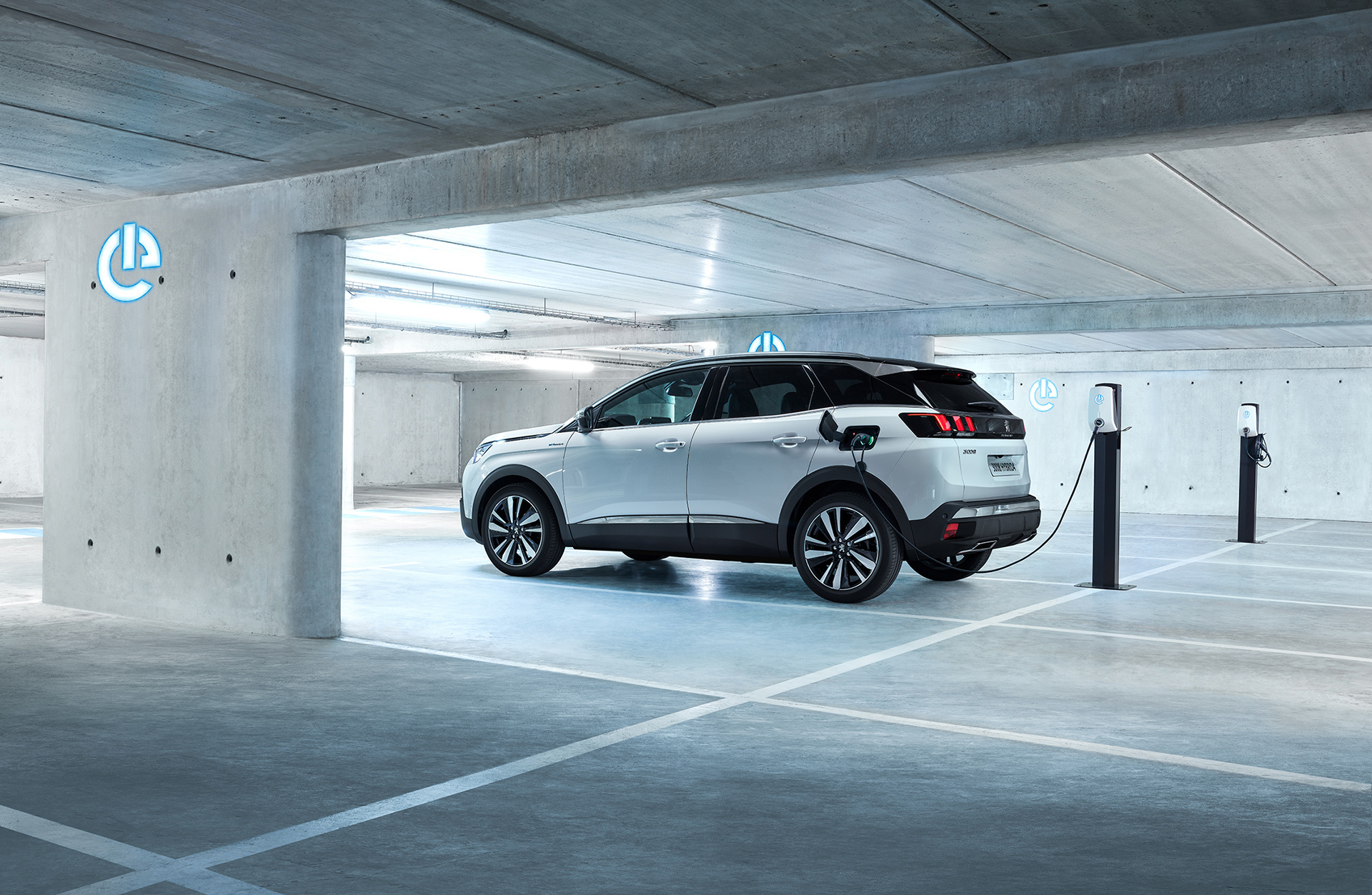 Peugeot 3008 Hybrid4 PHEV