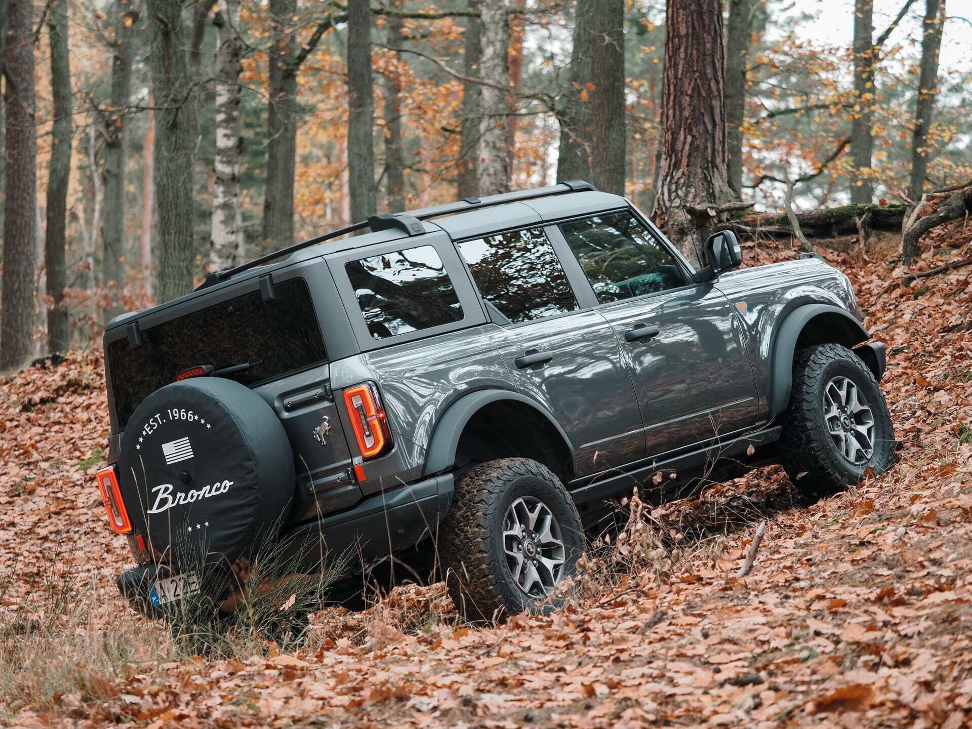 Ford Bronco 2024