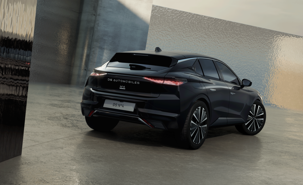 DS N4 tył