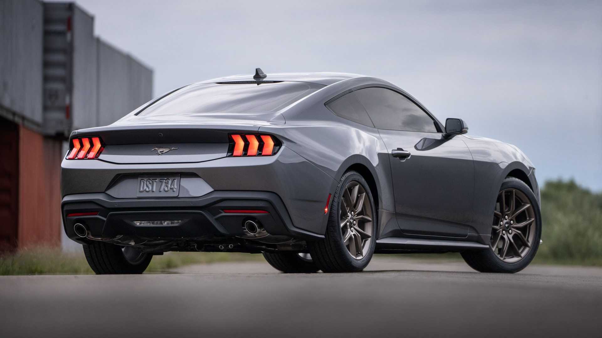 Ford Mustang 2024