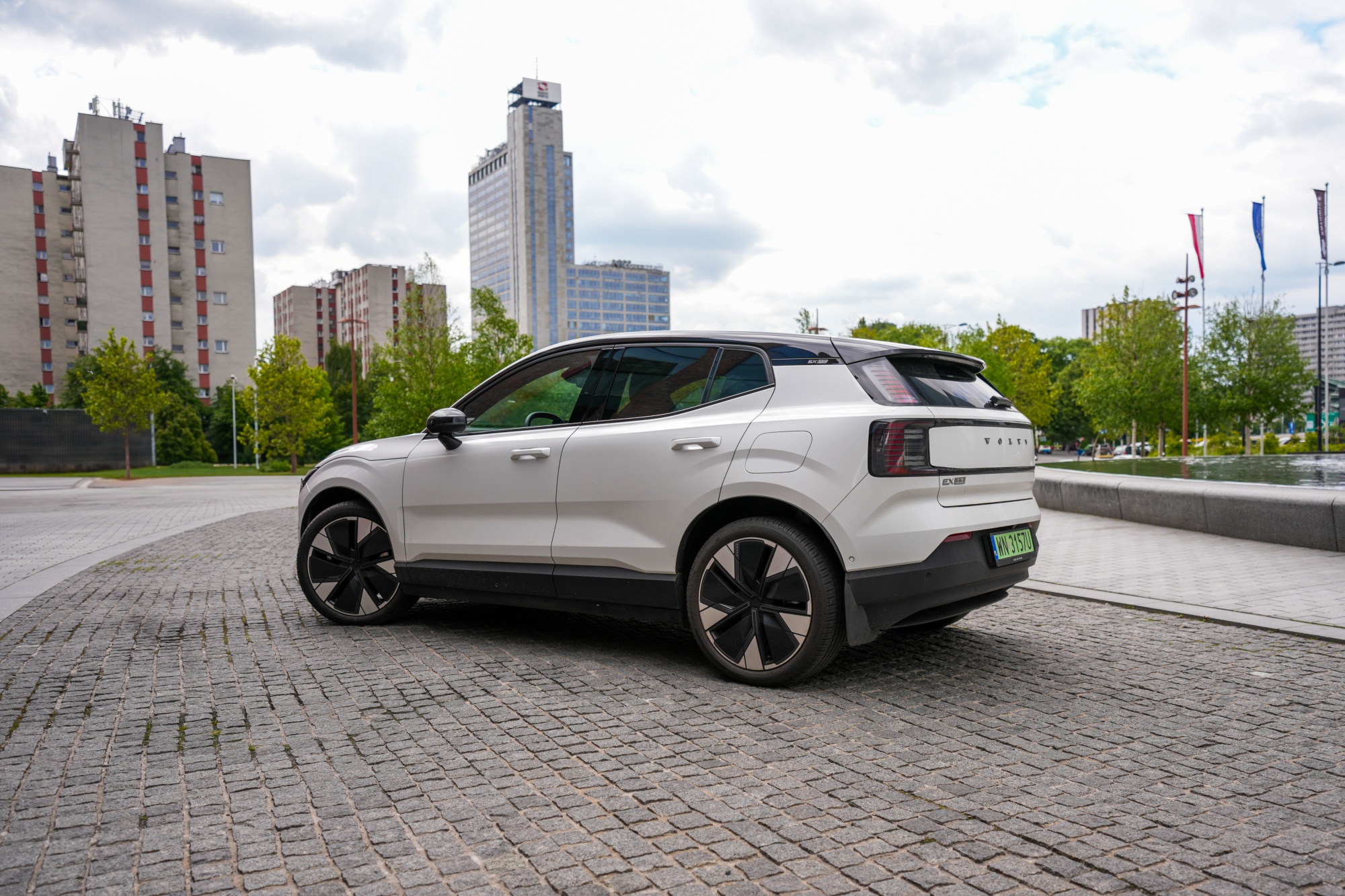 Volvo EX30 sylwetka