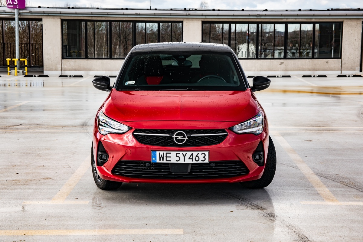 Opel Corsa GS Line przód