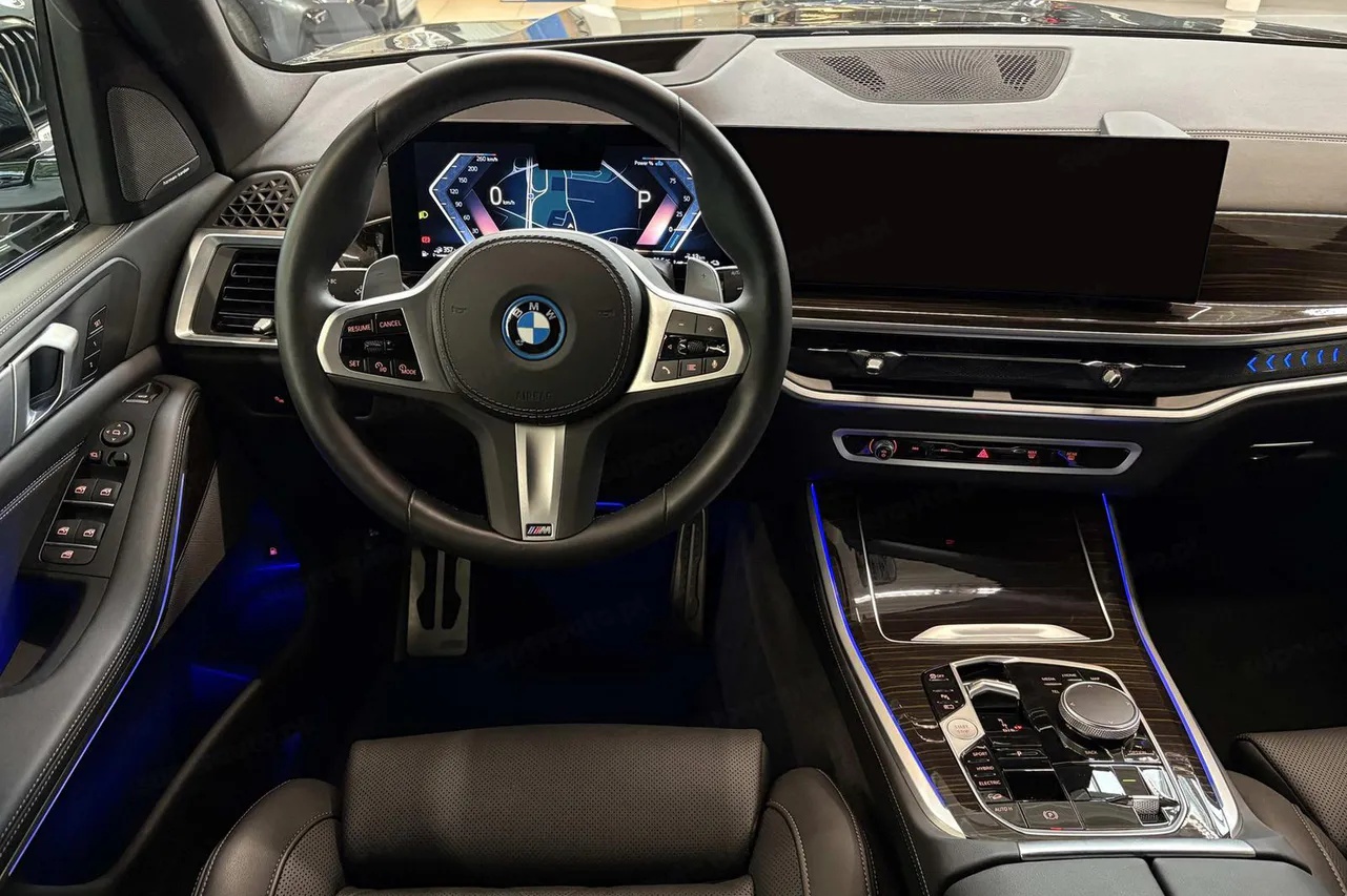 BMW X5 wnętrze